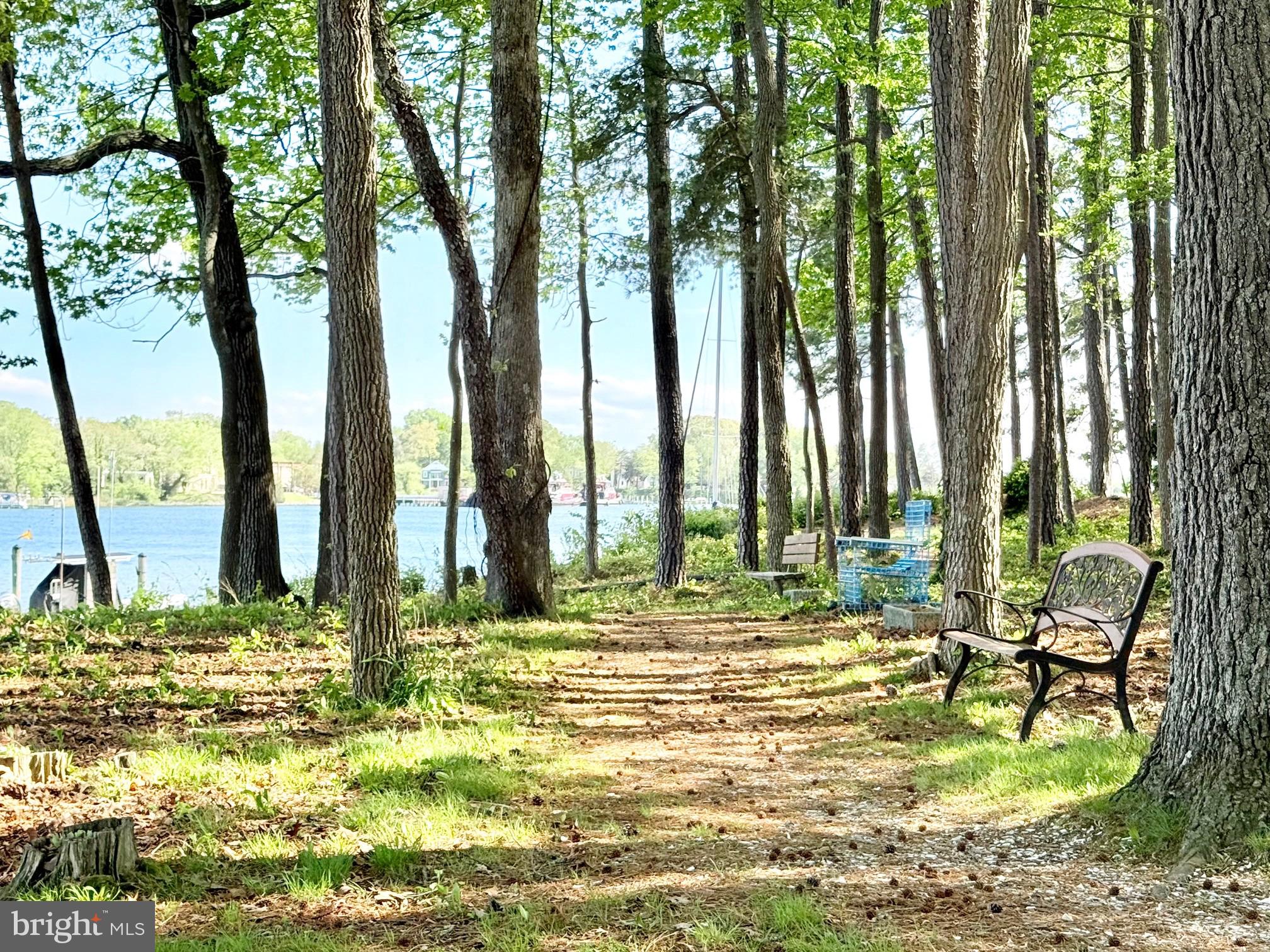 MILL CREEK CONDOMINIUMS - Residential