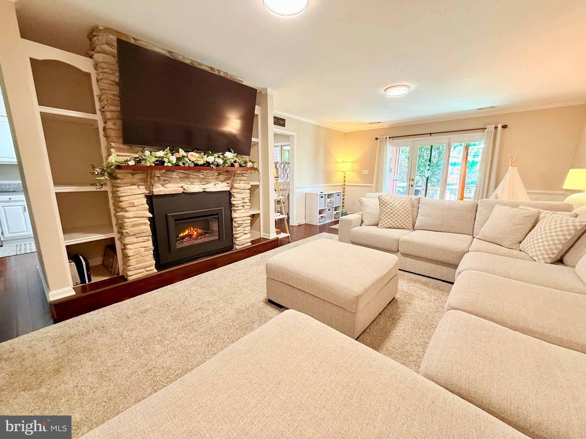 MILL CREEK CONDOMINIUMS - Residential