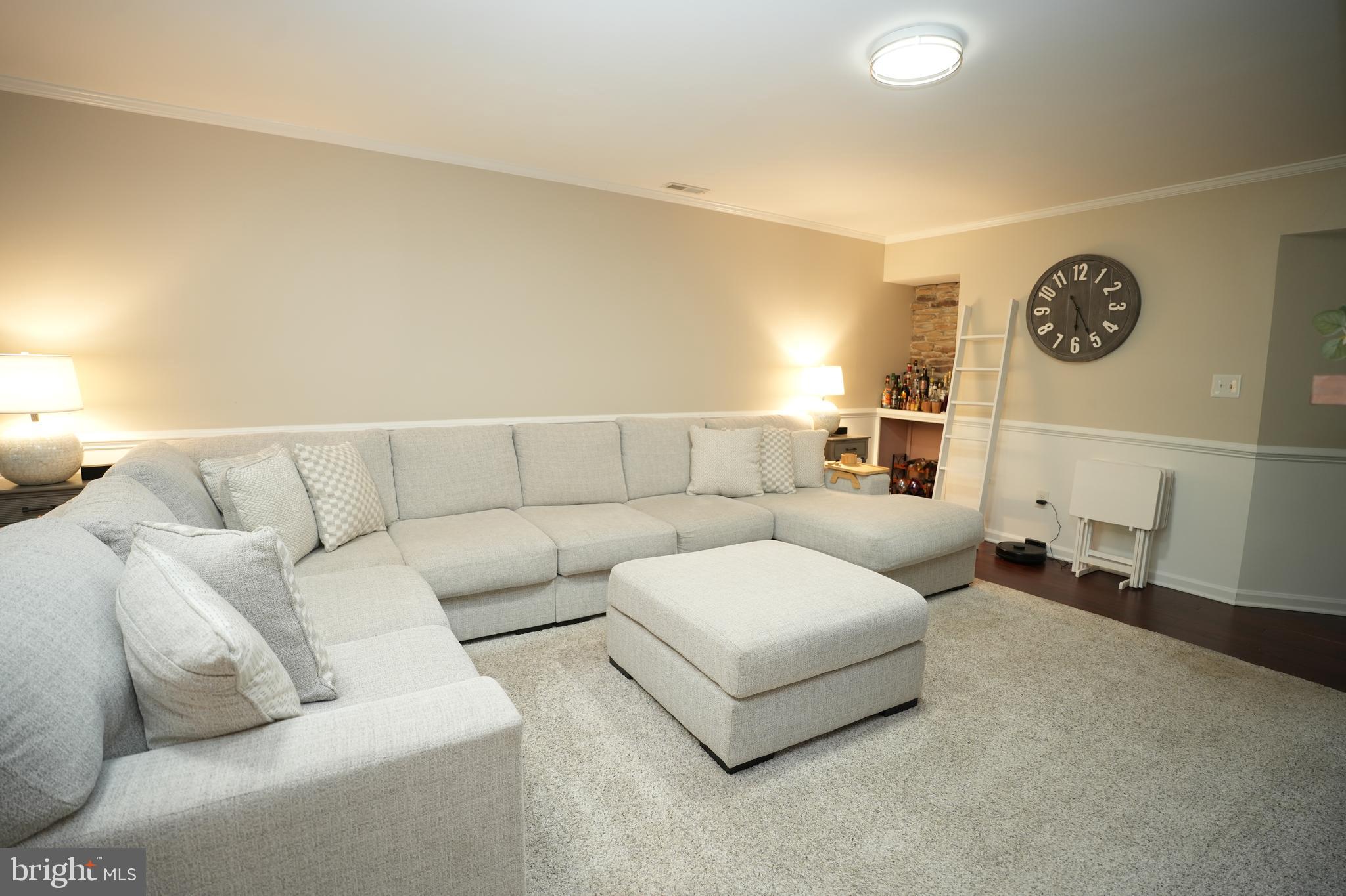 MILL CREEK CONDOMINIUMS - Residential