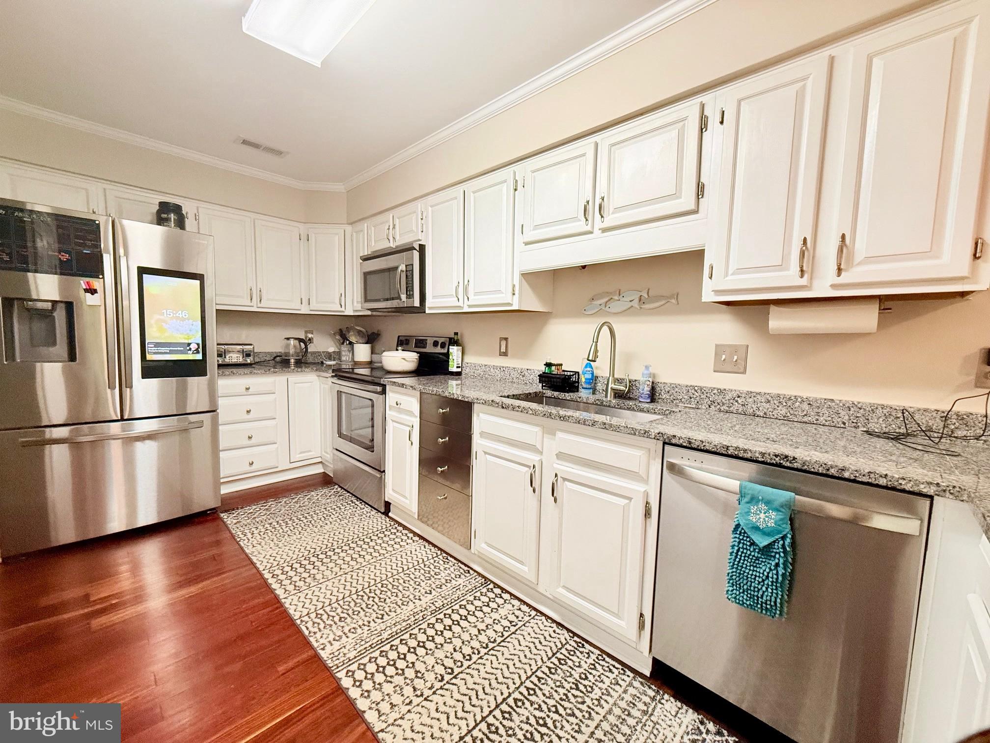 MILL CREEK CONDOMINIUMS - Residential