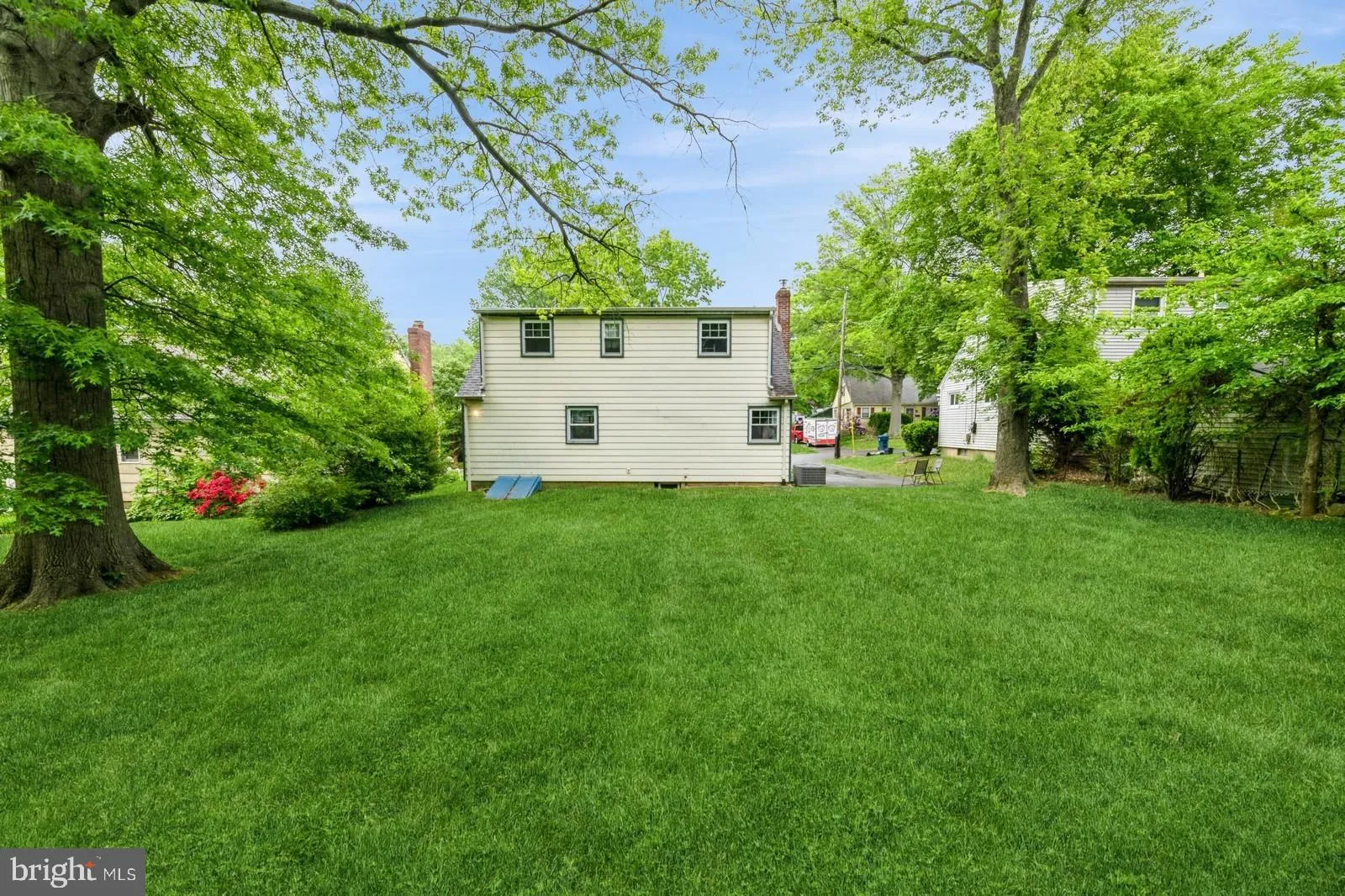 Hightstown, New Jersey 08520, United States, 3 Bedrooms Bedrooms, ,2 BathroomsBathrooms,Residential,Pending,131453