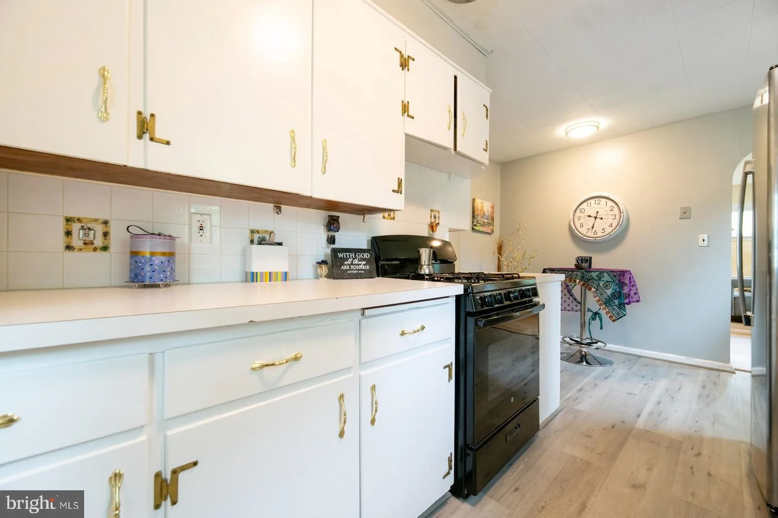 Hightstown, New Jersey 08520, United States, 3 Bedrooms Bedrooms, ,2 BathroomsBathrooms,Residential,Pending,131453