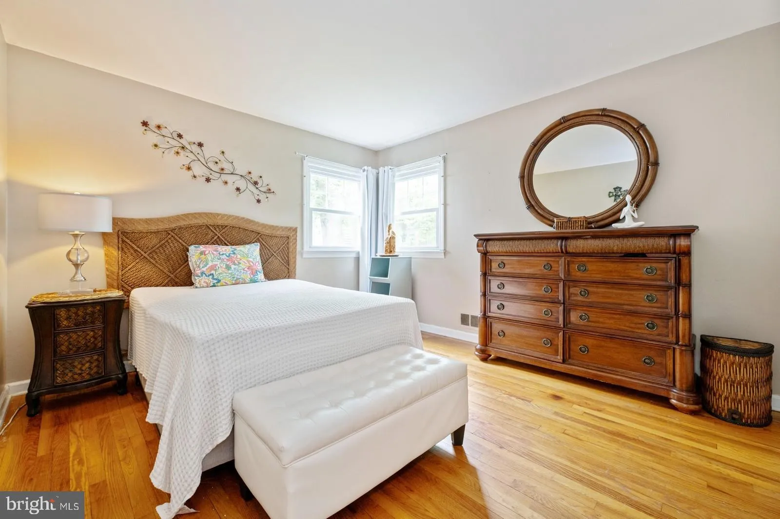 Hightstown, New Jersey 08520, United States, 3 Bedrooms Bedrooms, ,2 BathroomsBathrooms,Residential,Pending,131453