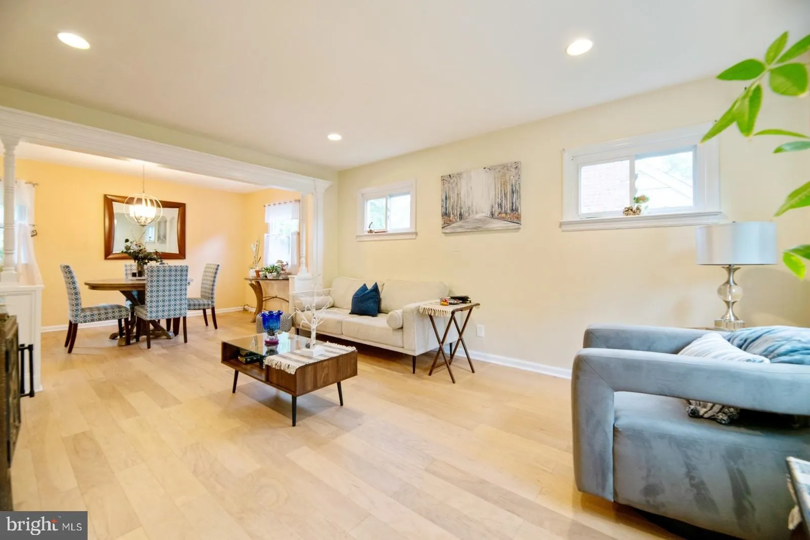 Hightstown, New Jersey 08520, United States, 3 Bedrooms Bedrooms, ,2 BathroomsBathrooms,Residential,Pending,131453