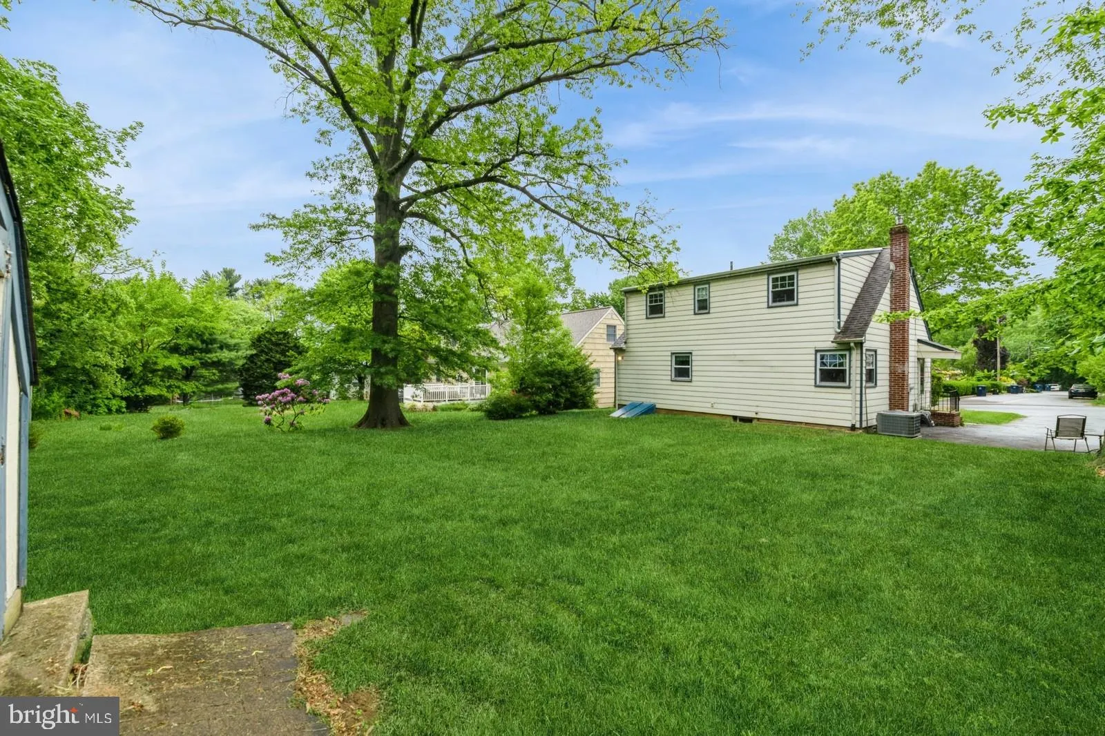 Hightstown, New Jersey 08520, United States, 3 Bedrooms Bedrooms, ,2 BathroomsBathrooms,Residential,Pending,131453