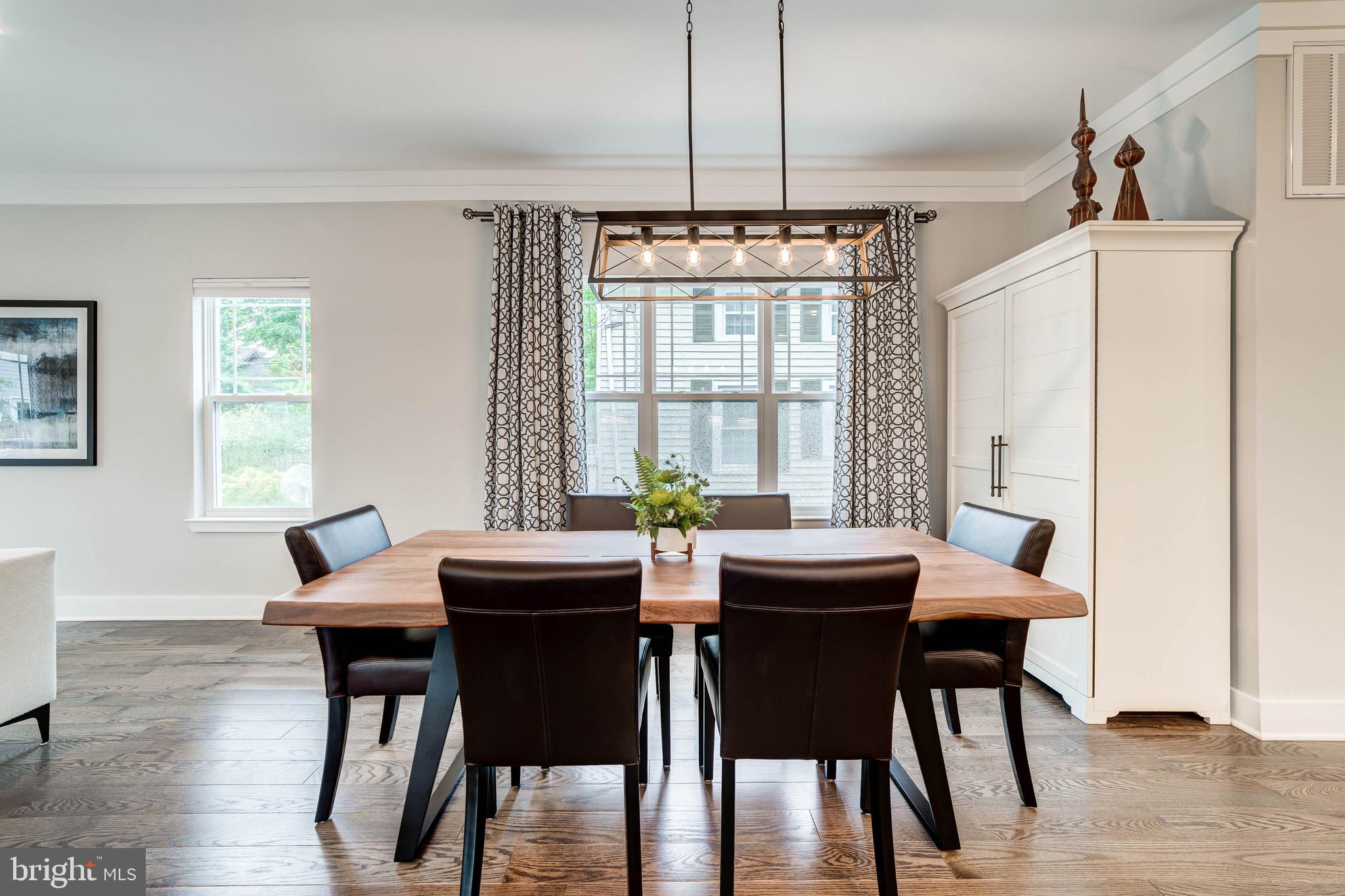 ROSEMONT - Residential