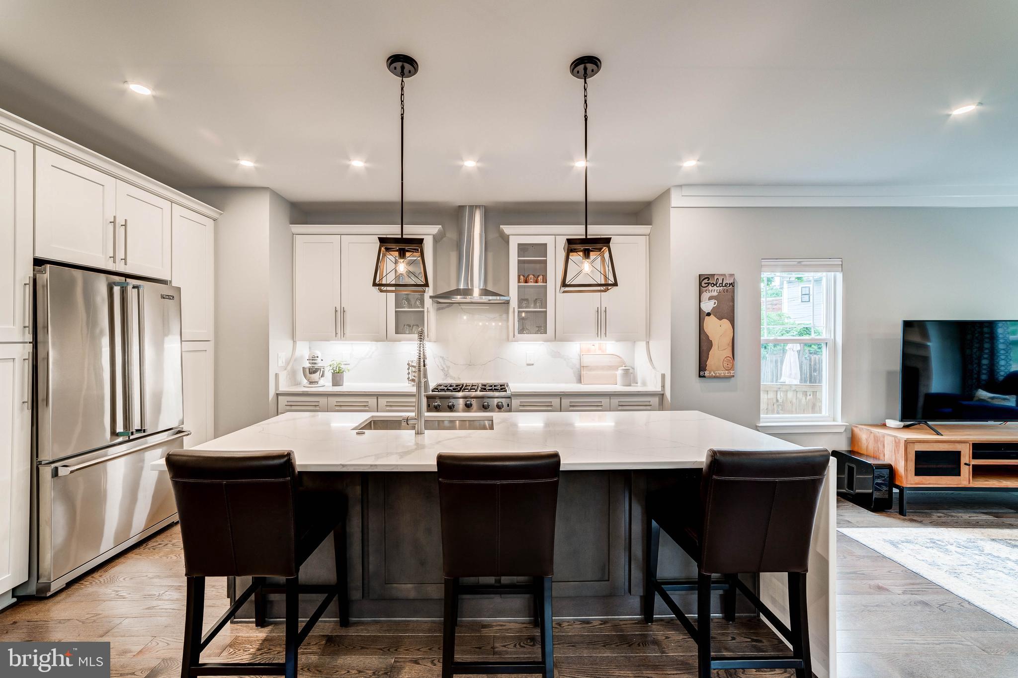 ROSEMONT - Residential