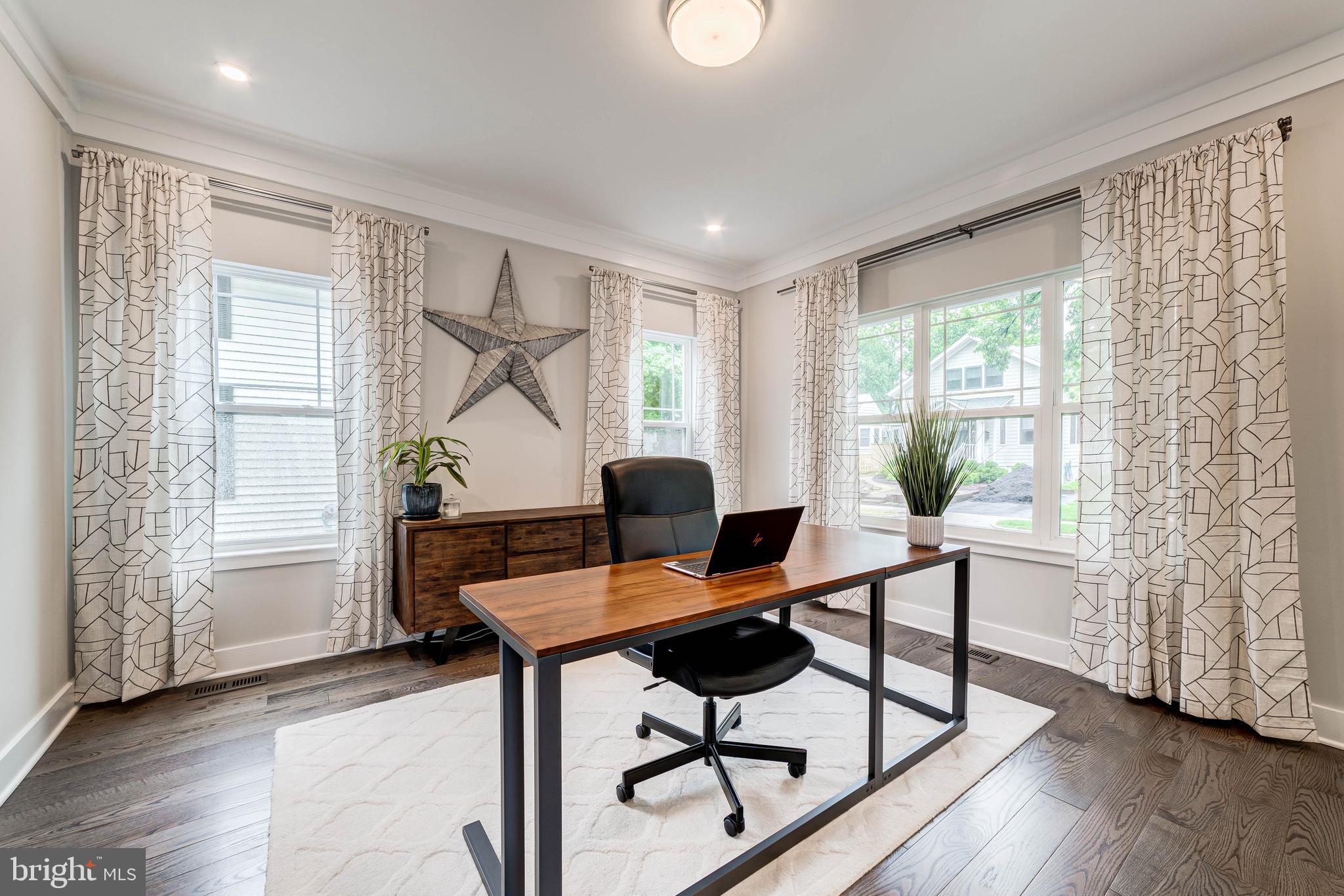 ROSEMONT - Residential