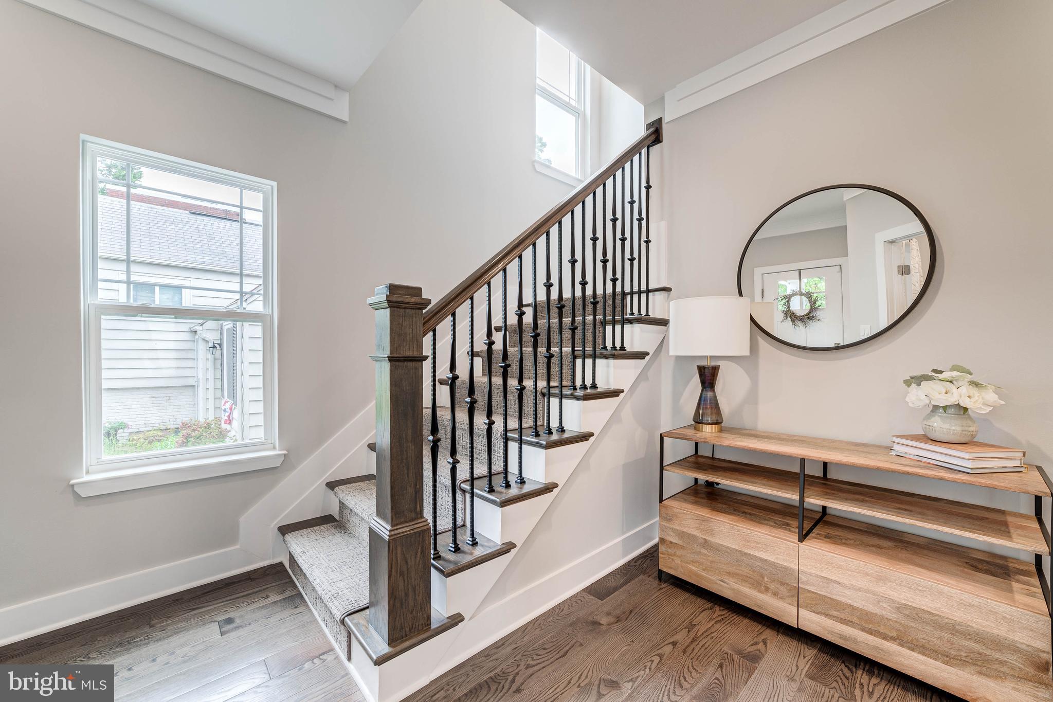 ROSEMONT - Residential