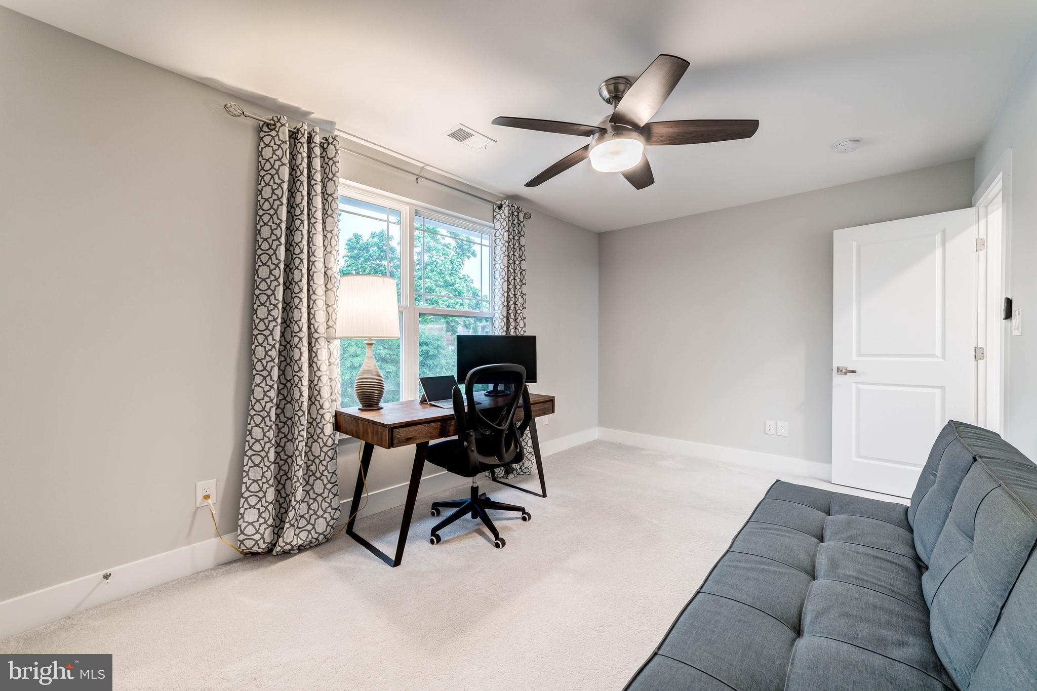 ROSEMONT - Residential