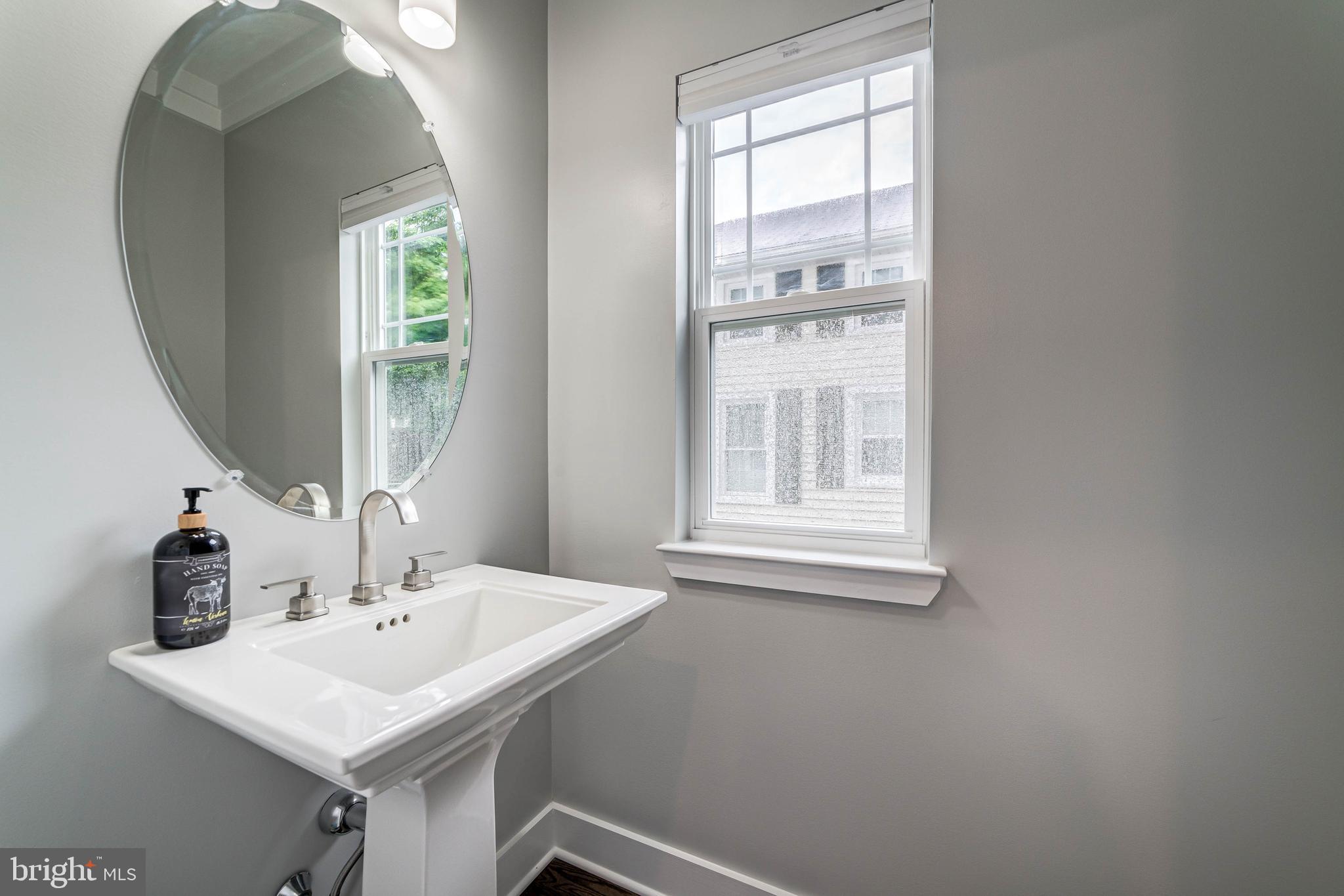 ROSEMONT - Residential