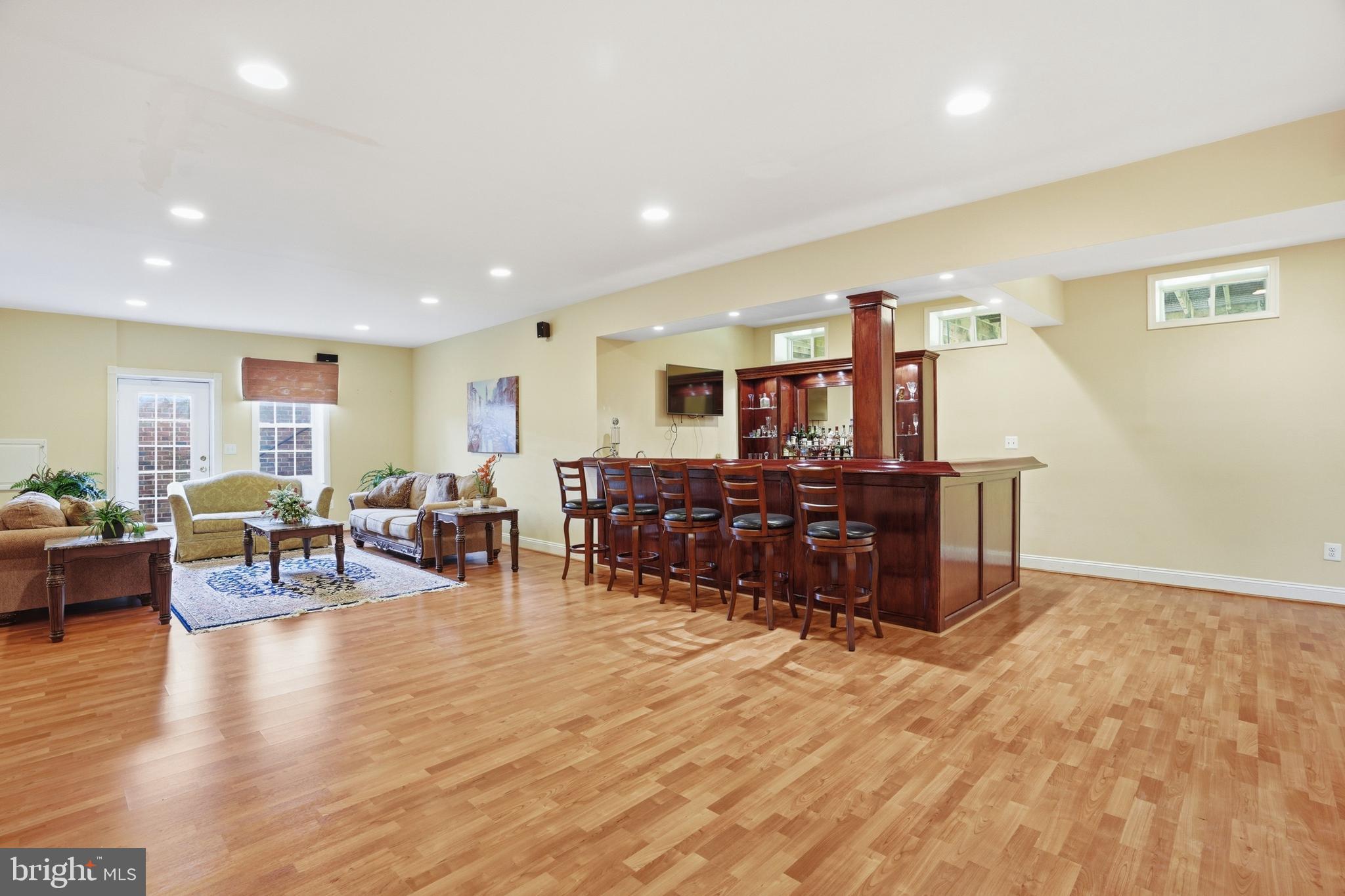 THE REGENTS AT LAKE MANASSAS - Residential