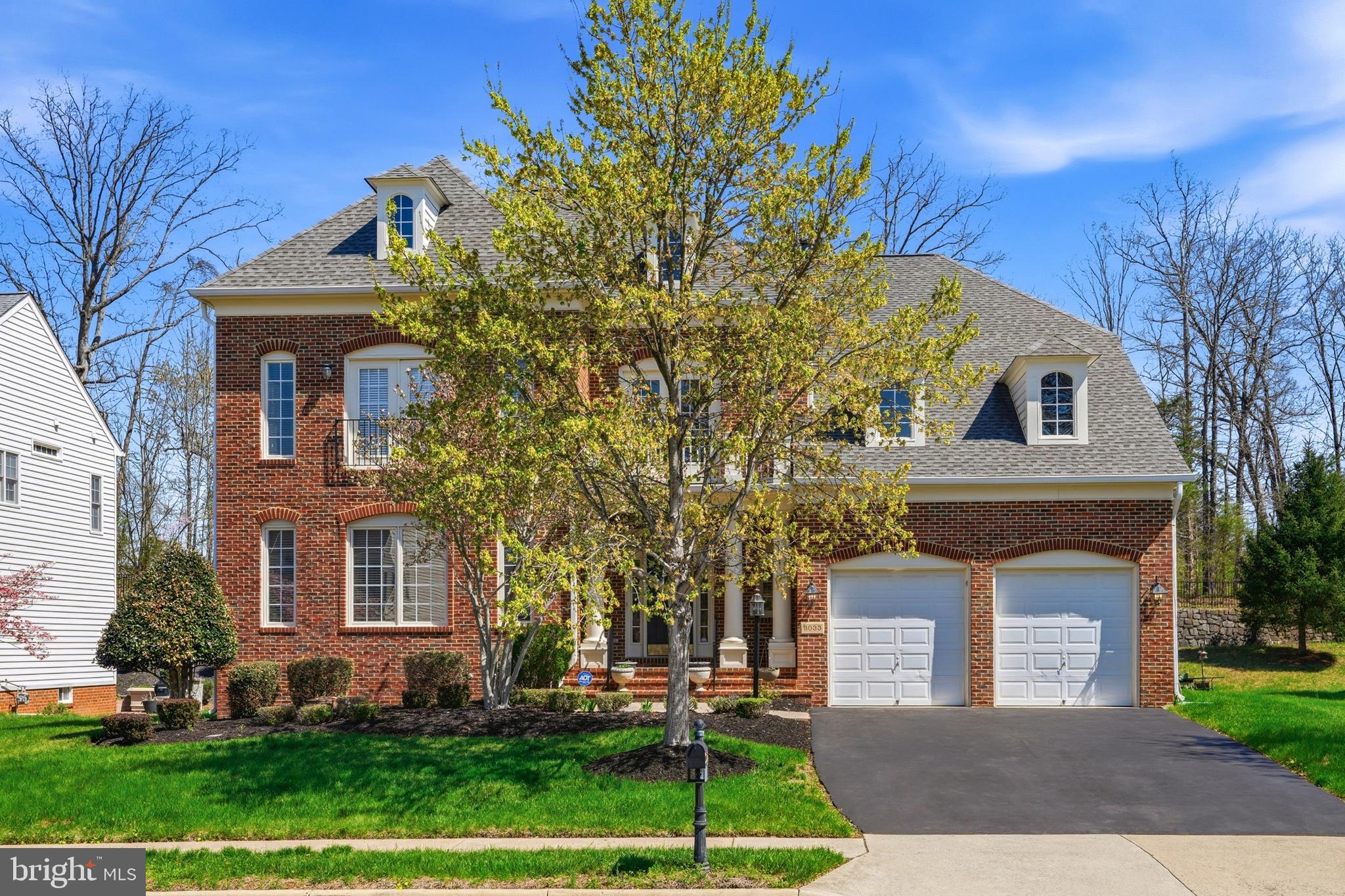 THE REGENTS AT LAKE MANASSAS - Residential