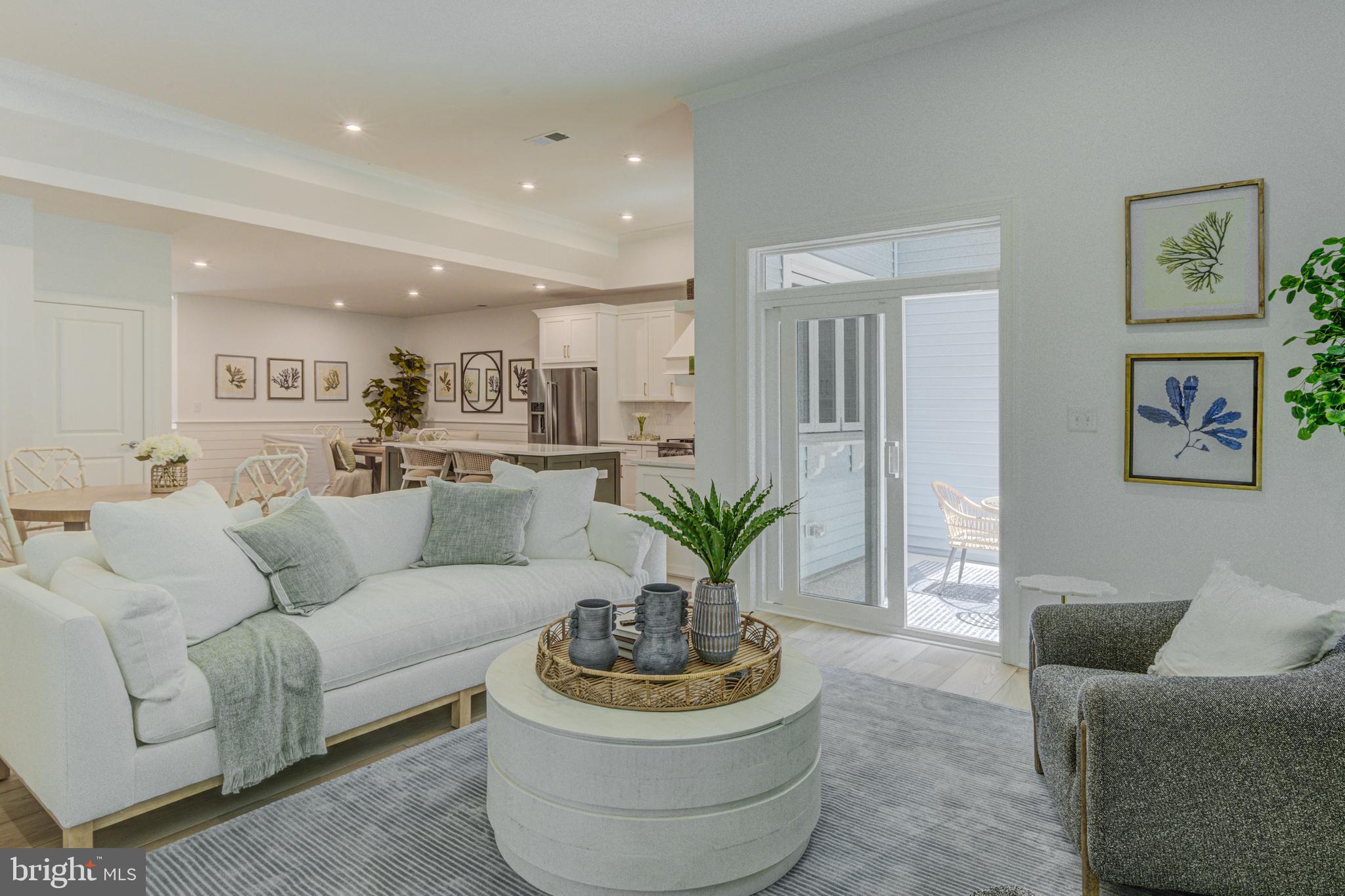 CATTAIL VILLAS - Residential