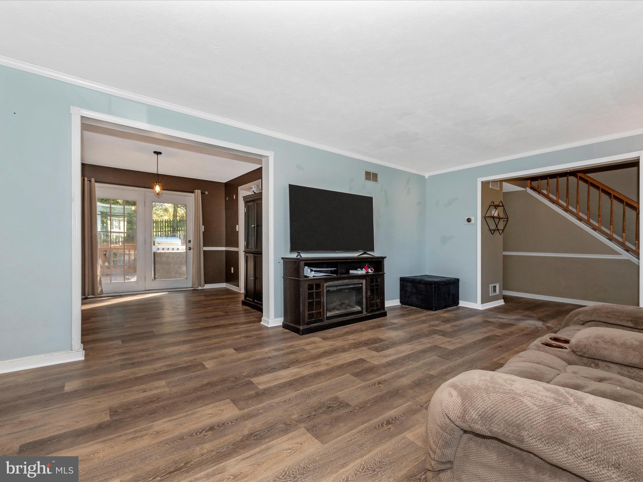 FURNACE HILLS - Residential