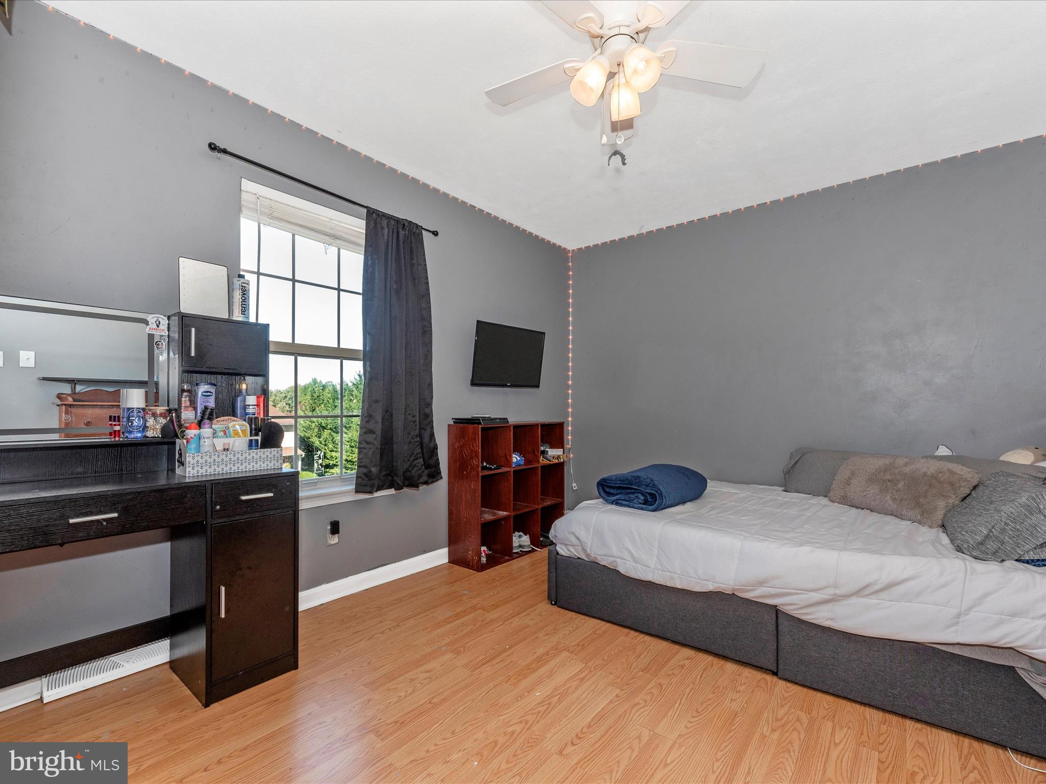 FURNACE HILLS - Residential