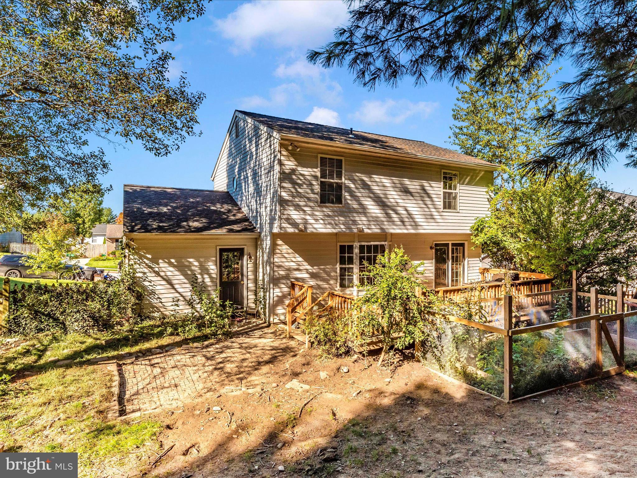 FURNACE HILLS - Residential