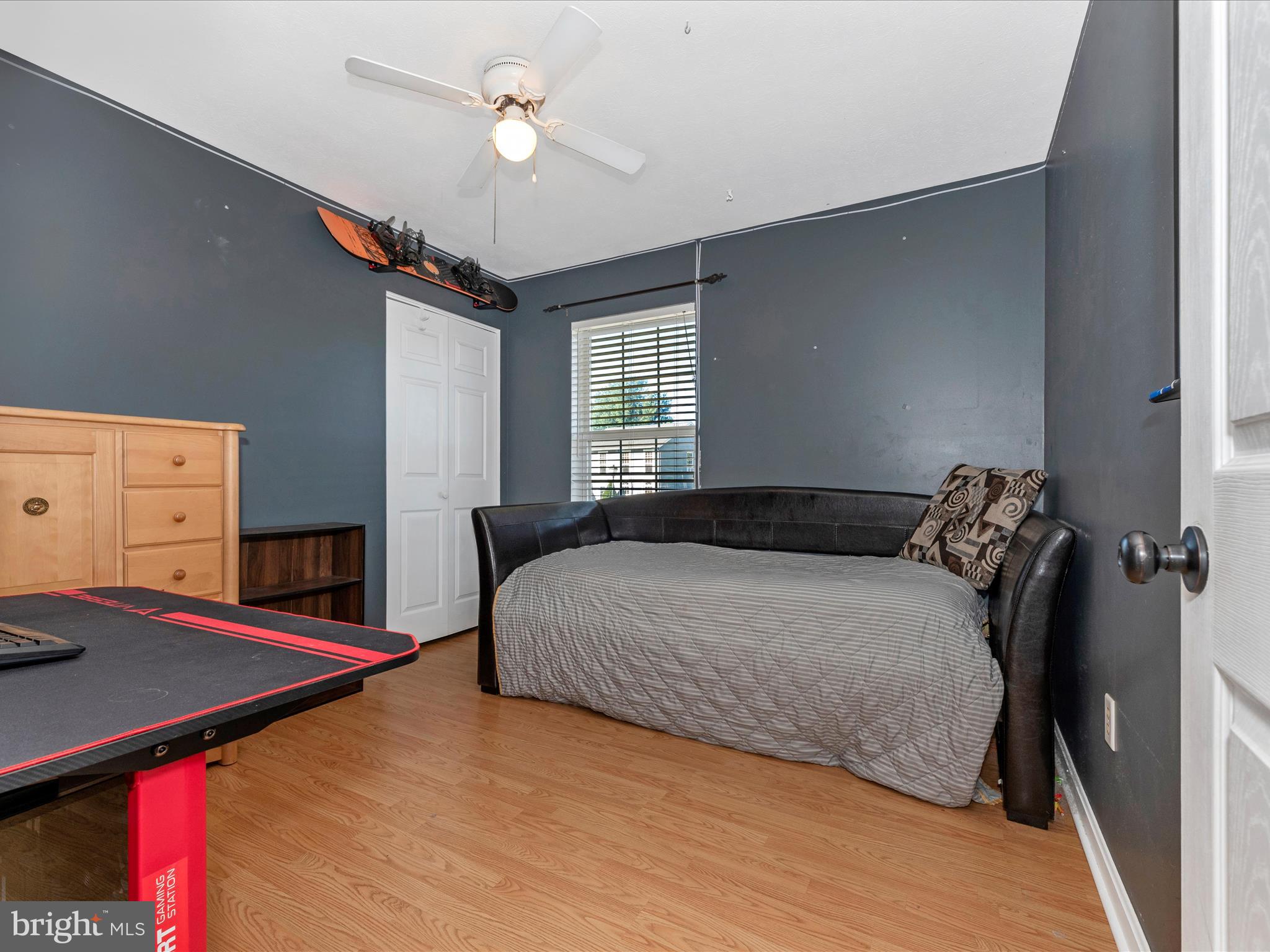 FURNACE HILLS - Residential