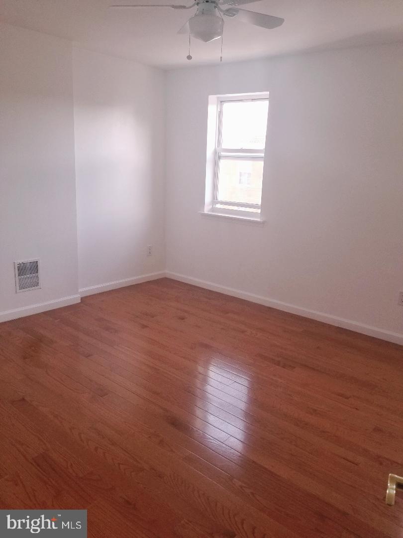 PASSYUNK SQUARE - Residential Lease