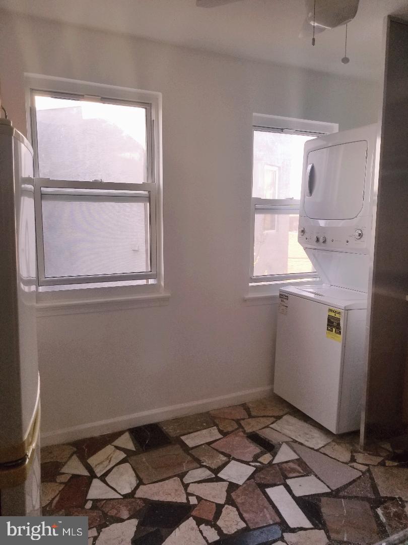 PASSYUNK SQUARE - Residential Lease