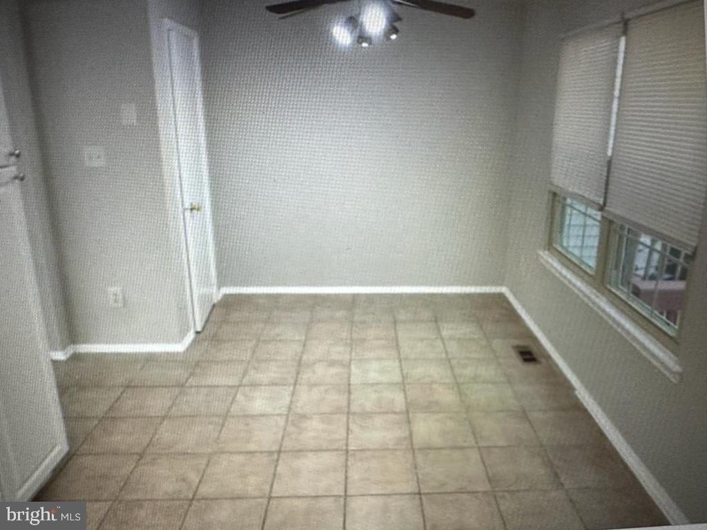 WAYSIDE VILLAGE - Residential