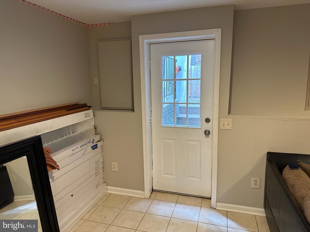 WAYSIDE VILLAGE - Residential