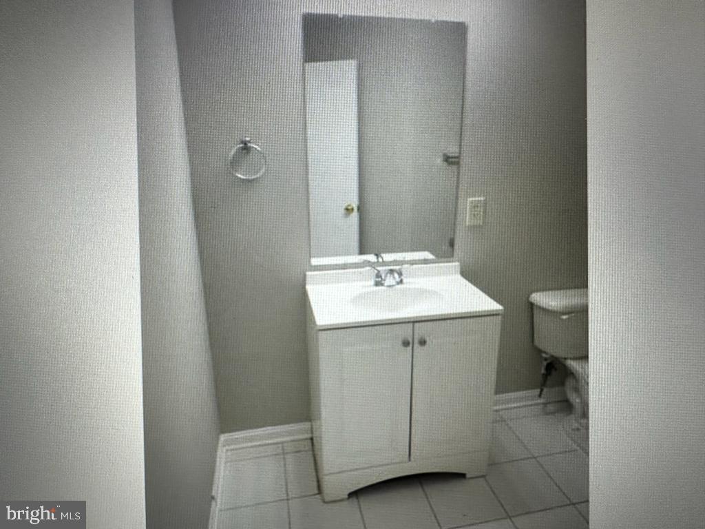 WAYSIDE VILLAGE - Residential