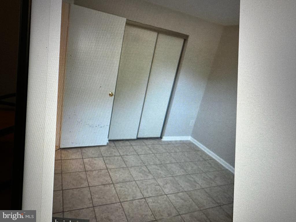 WAYSIDE VILLAGE - Residential