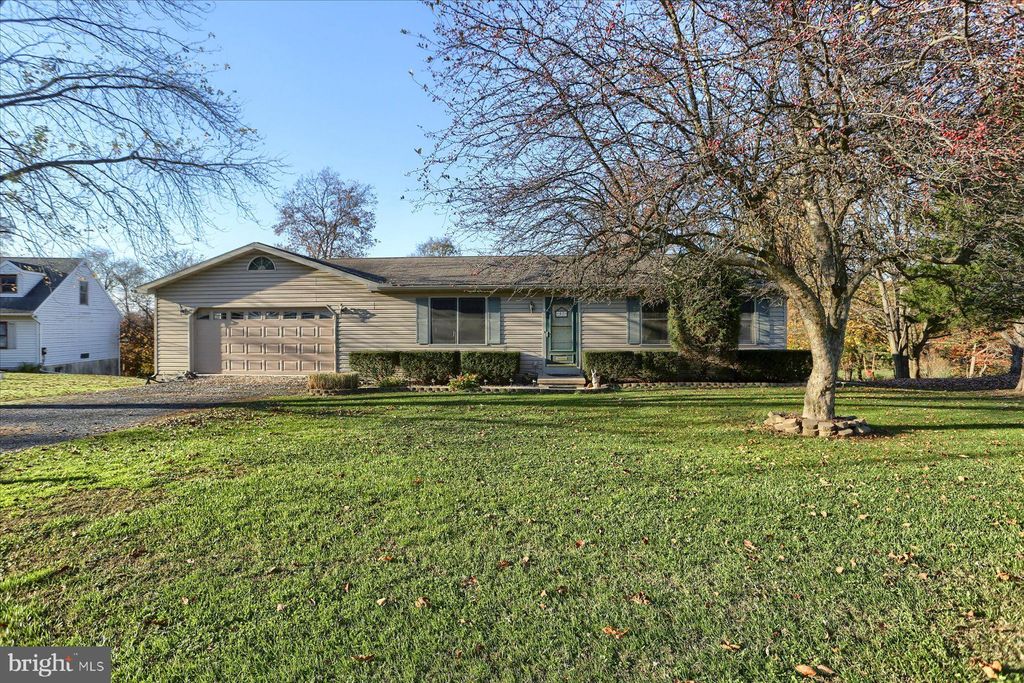 Photo of 43 Angela Drive, Elizabethtown, PA 17022 (MLS # PALA2043208)