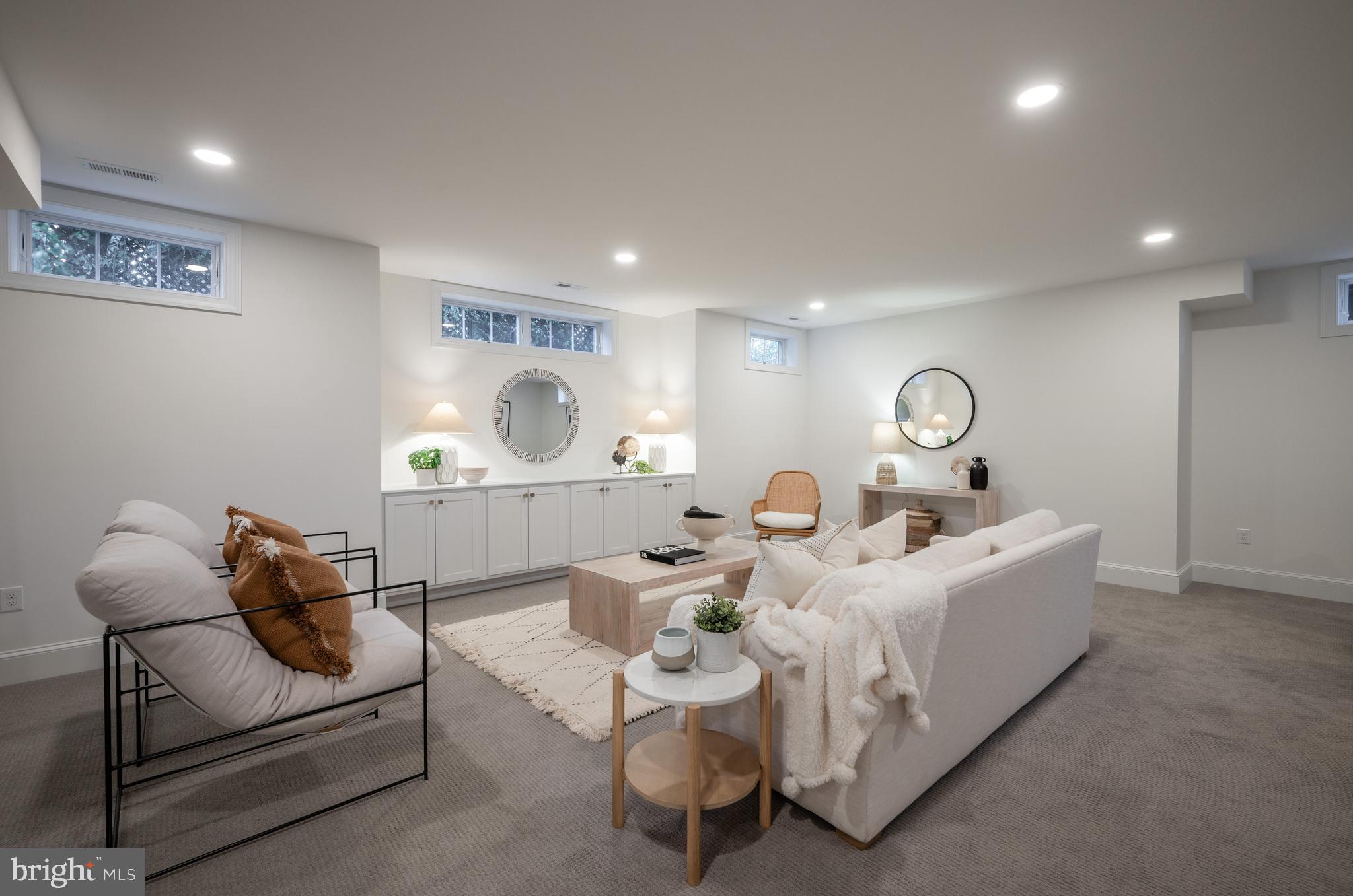 BRADDOCK HEIGHTS - Residential