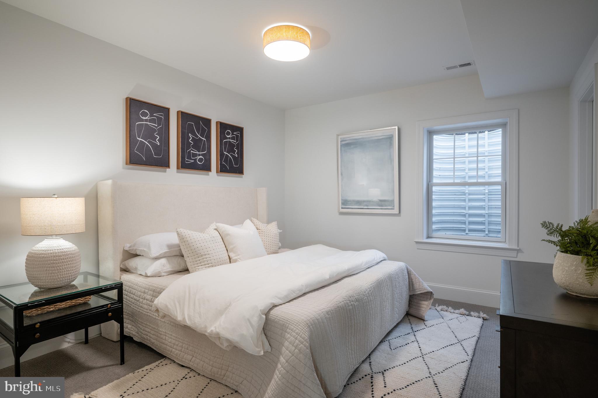 BRADDOCK HEIGHTS - Residential