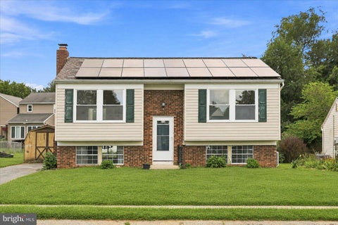 Photo of 111 Tanglewood Lane, LANCASTER, PA 17601 (MLS # PALA2094542)