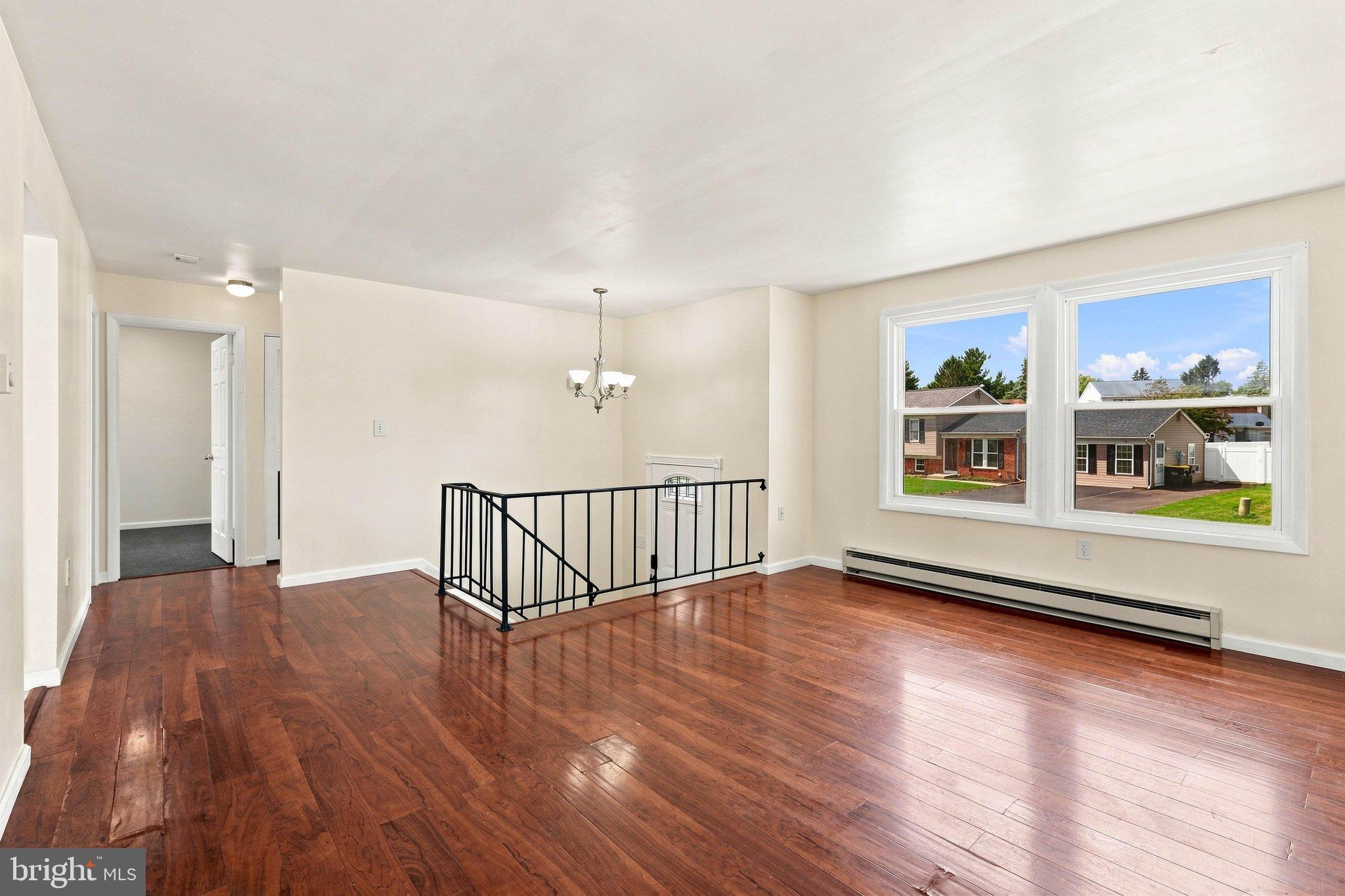 111 TANGLEWOOD LANE