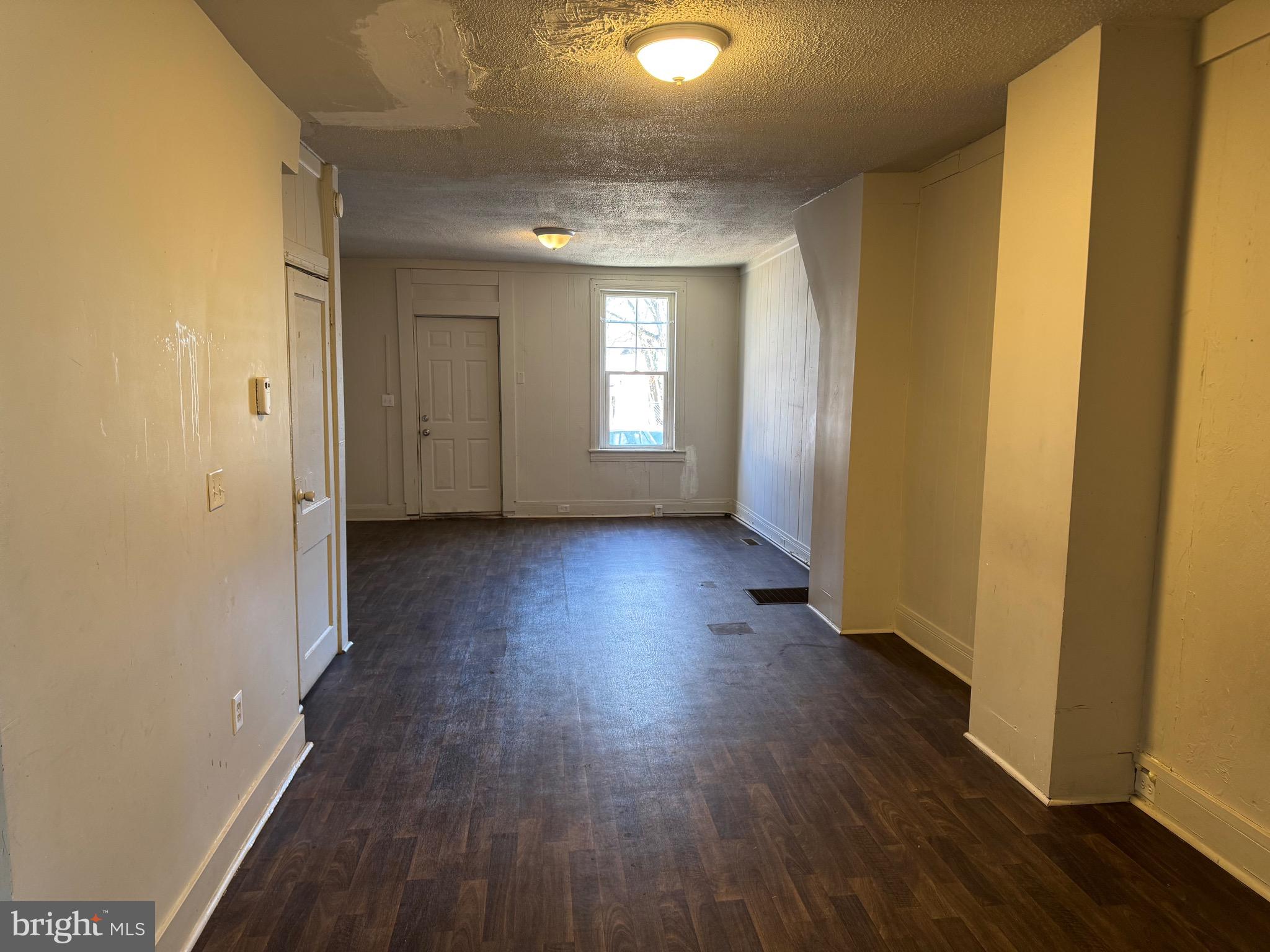 YORK - Residential Lease