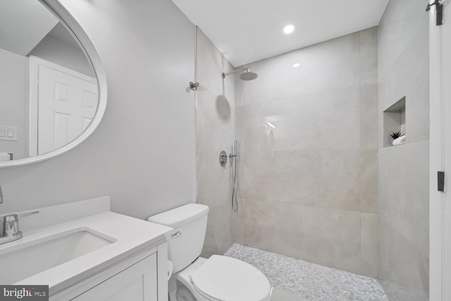 ROBIN GLEN - Residential