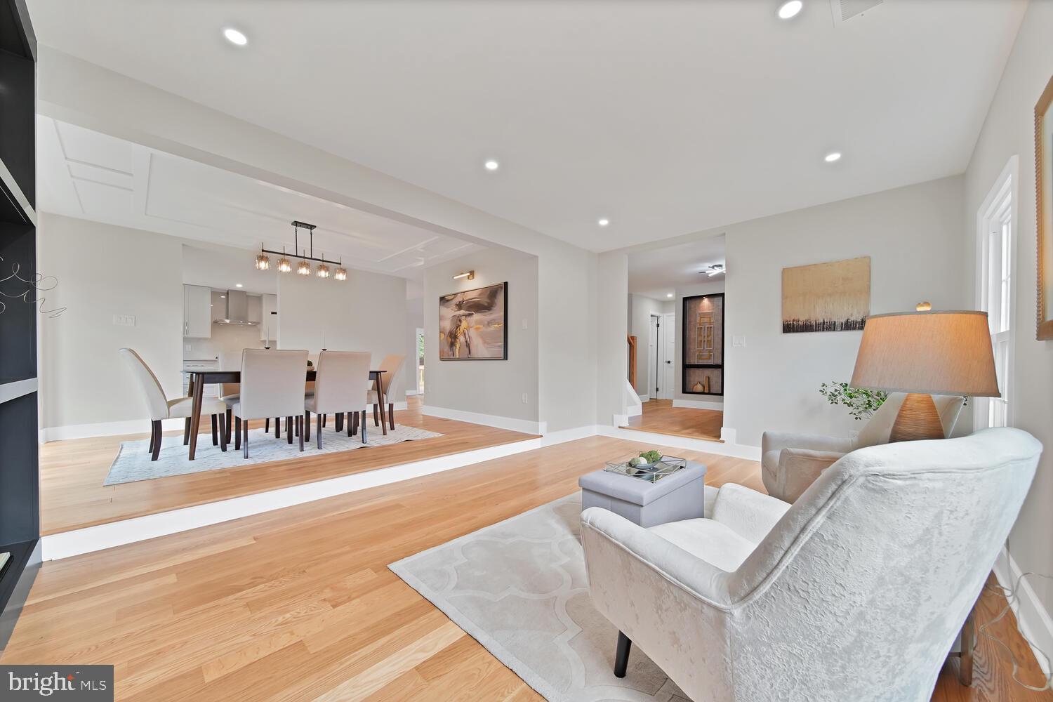 ROBIN GLEN - Residential