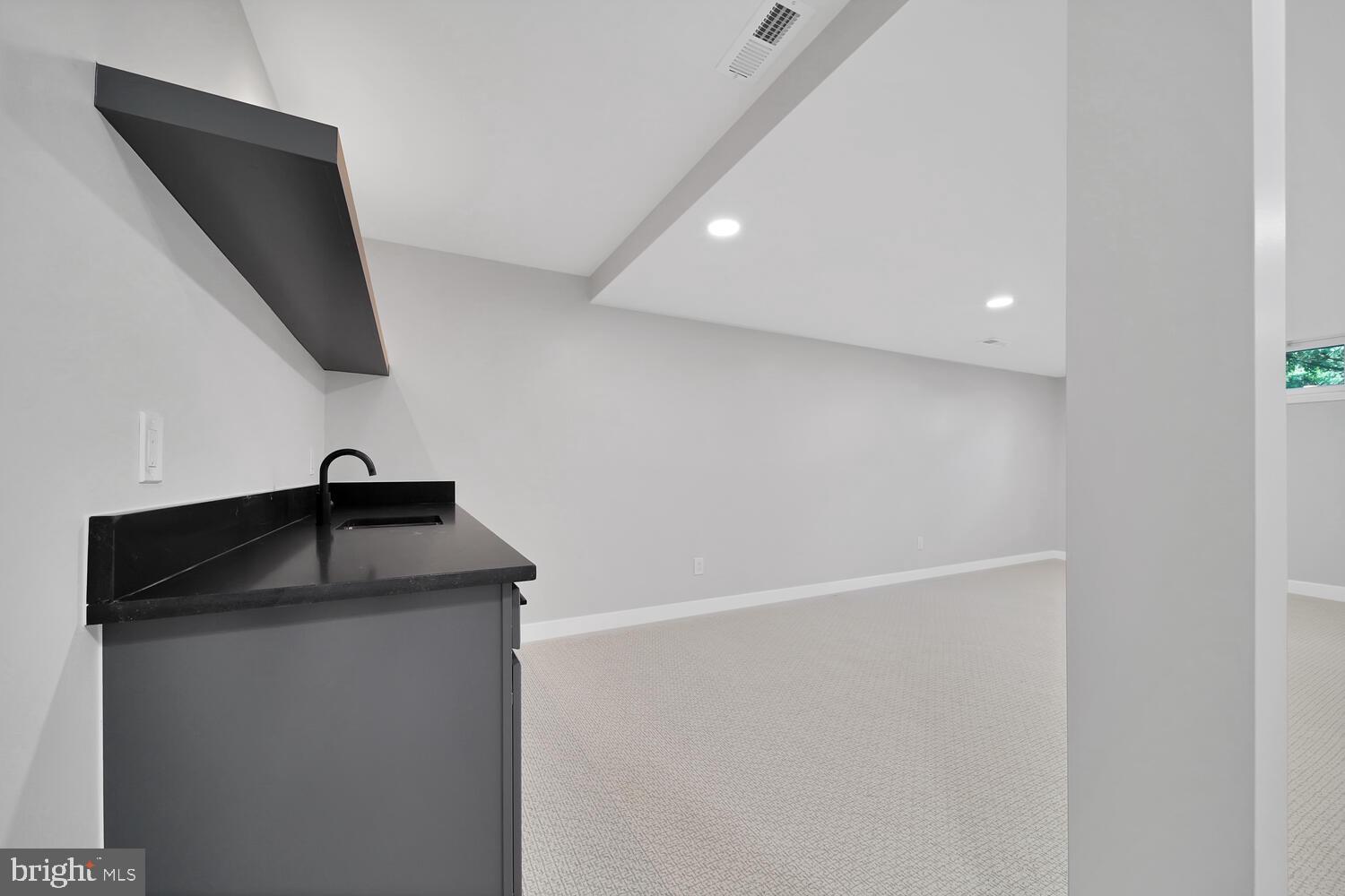 ROBIN GLEN - Residential