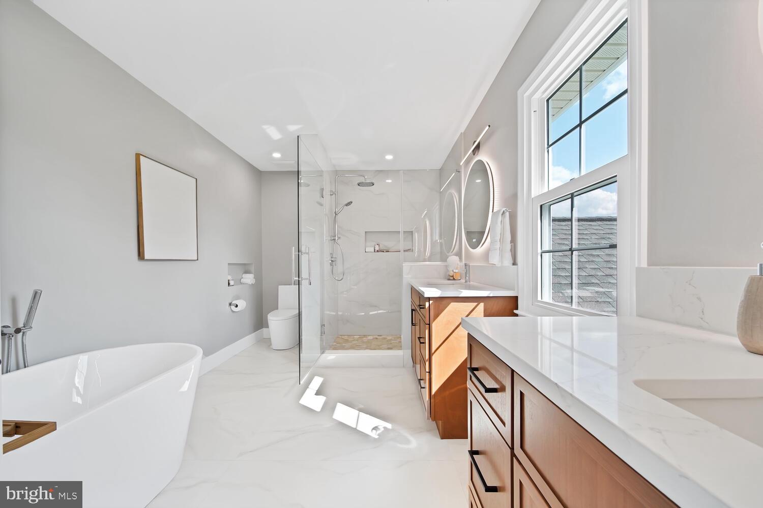 ROBIN GLEN - Residential