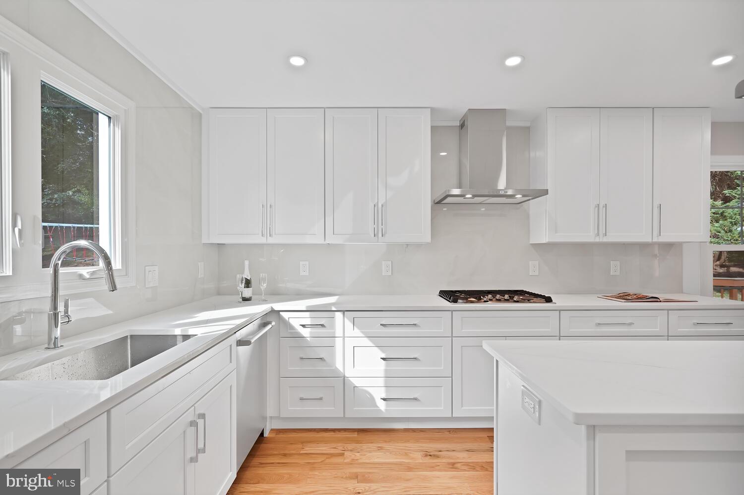 ROBIN GLEN - Residential