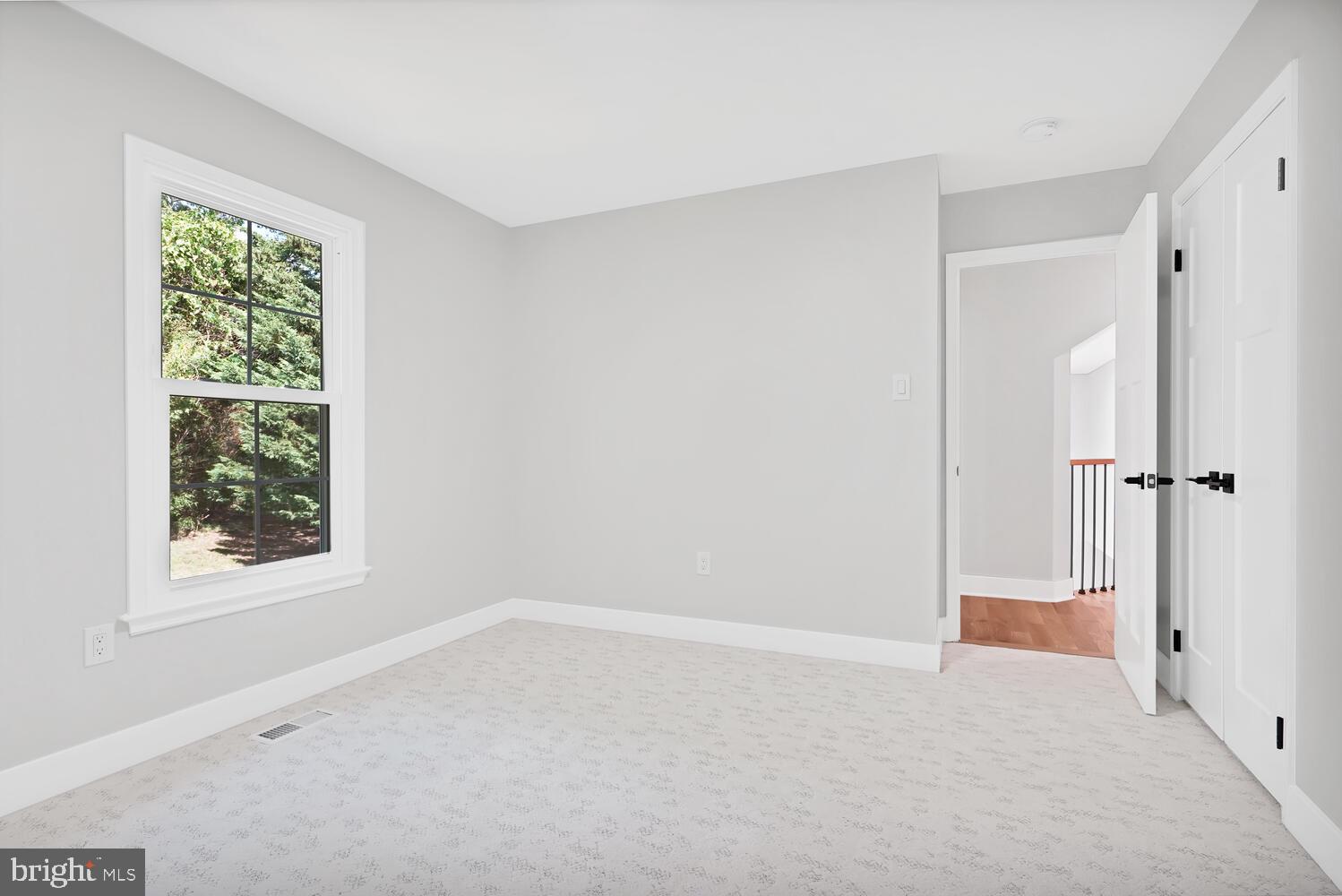 ROBIN GLEN - Residential