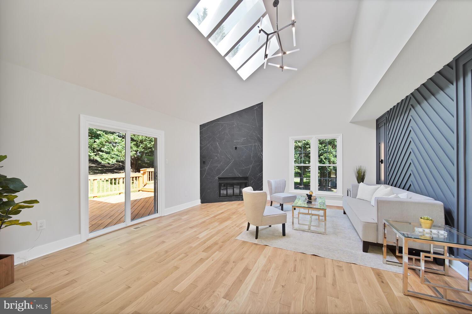 ROBIN GLEN - Residential