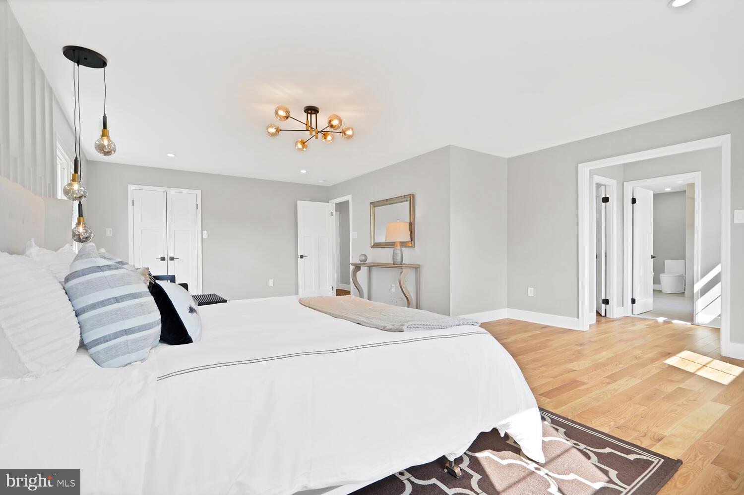 ROBIN GLEN - Residential