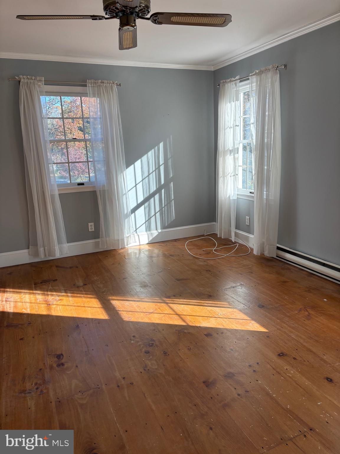 LINDAMOOR - Residential