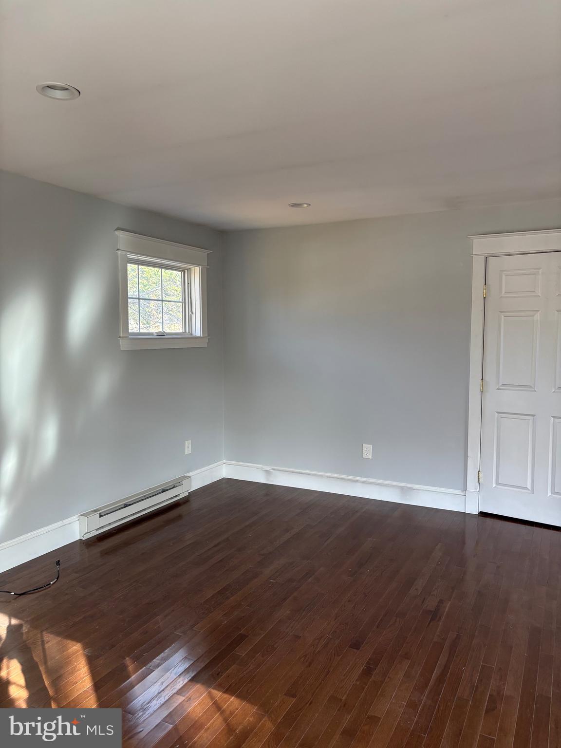 LINDAMOOR - Residential