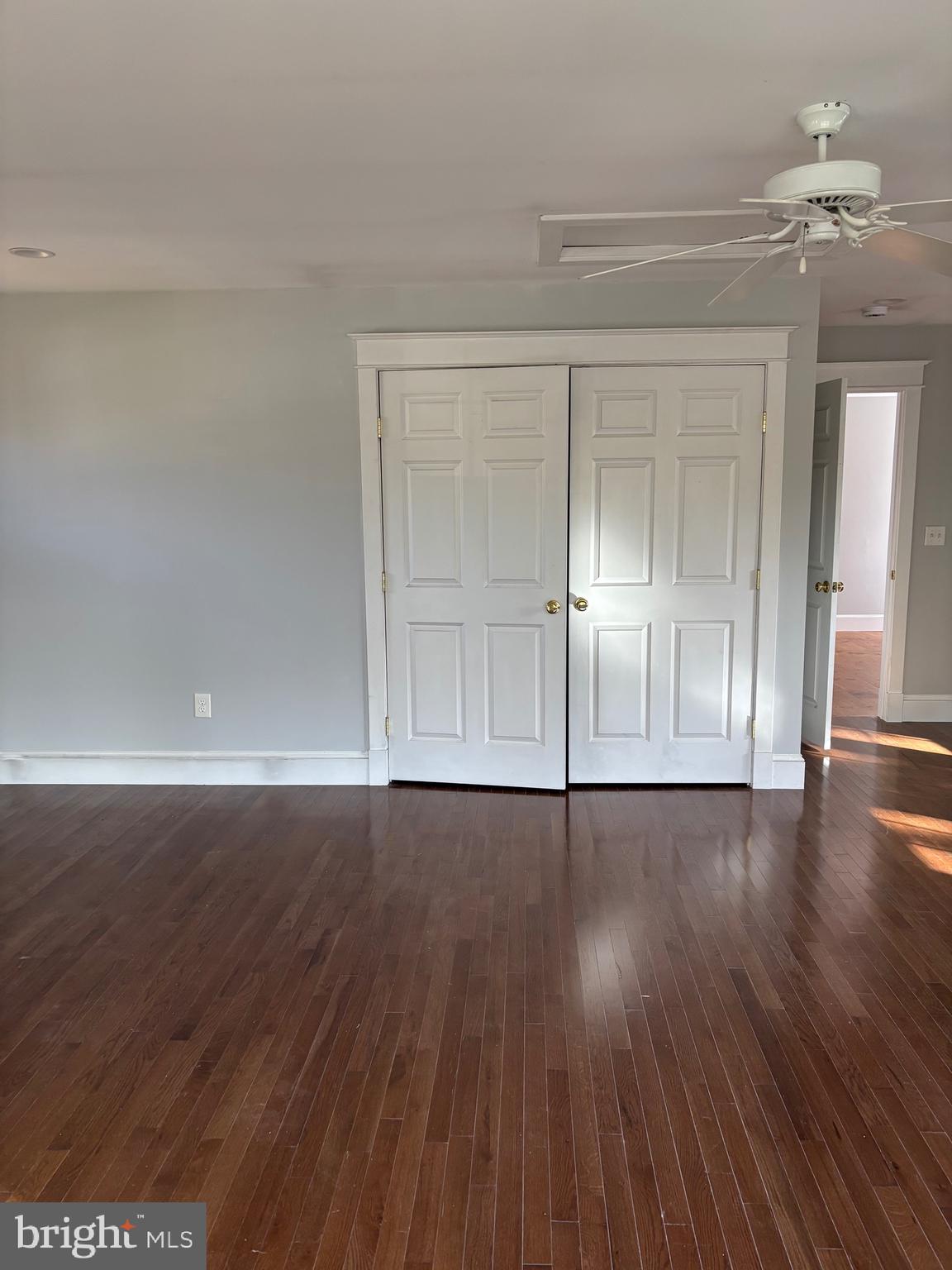 LINDAMOOR - Residential