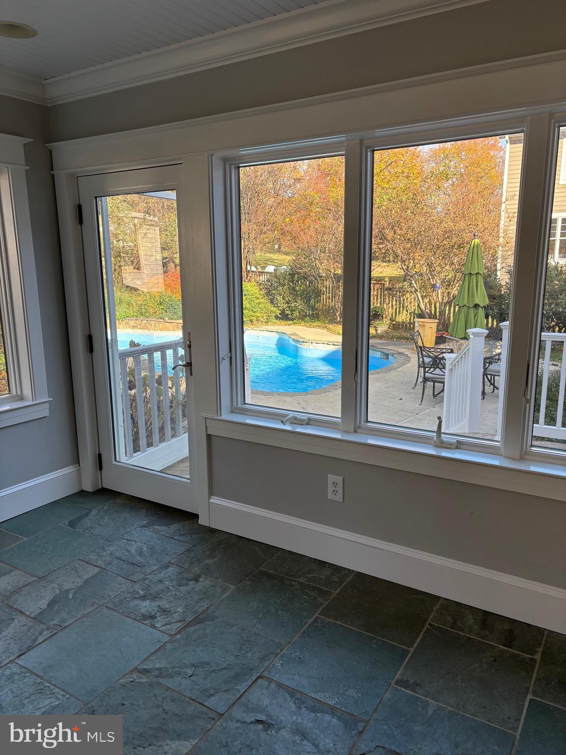 LINDAMOOR - Residential