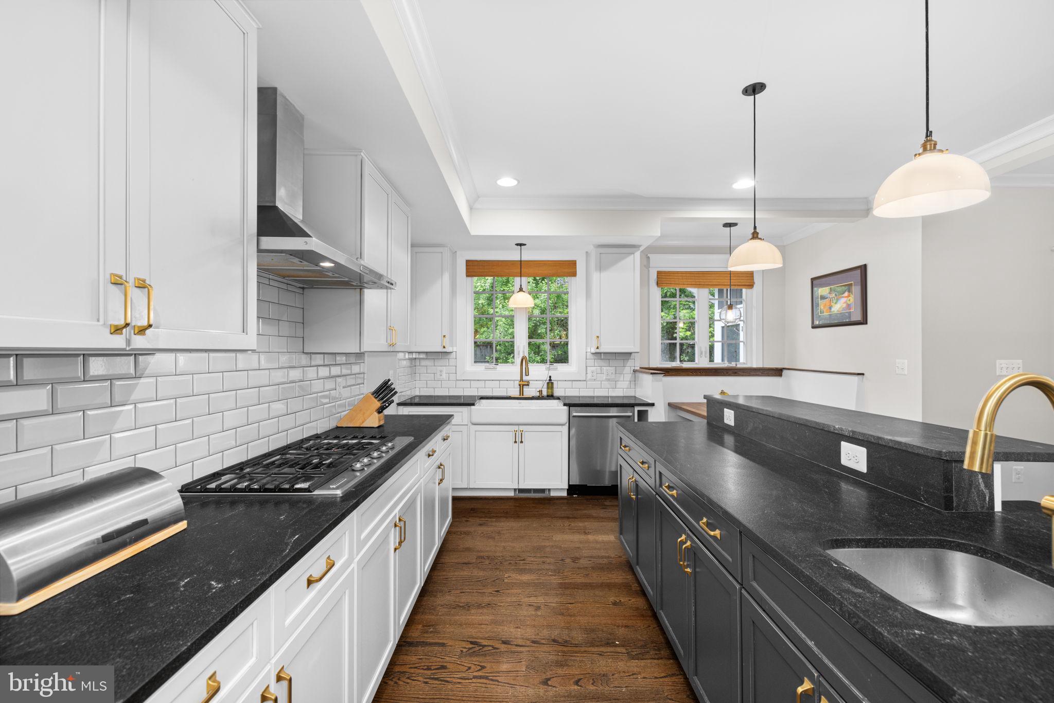 DEVONSHIRE - Residential