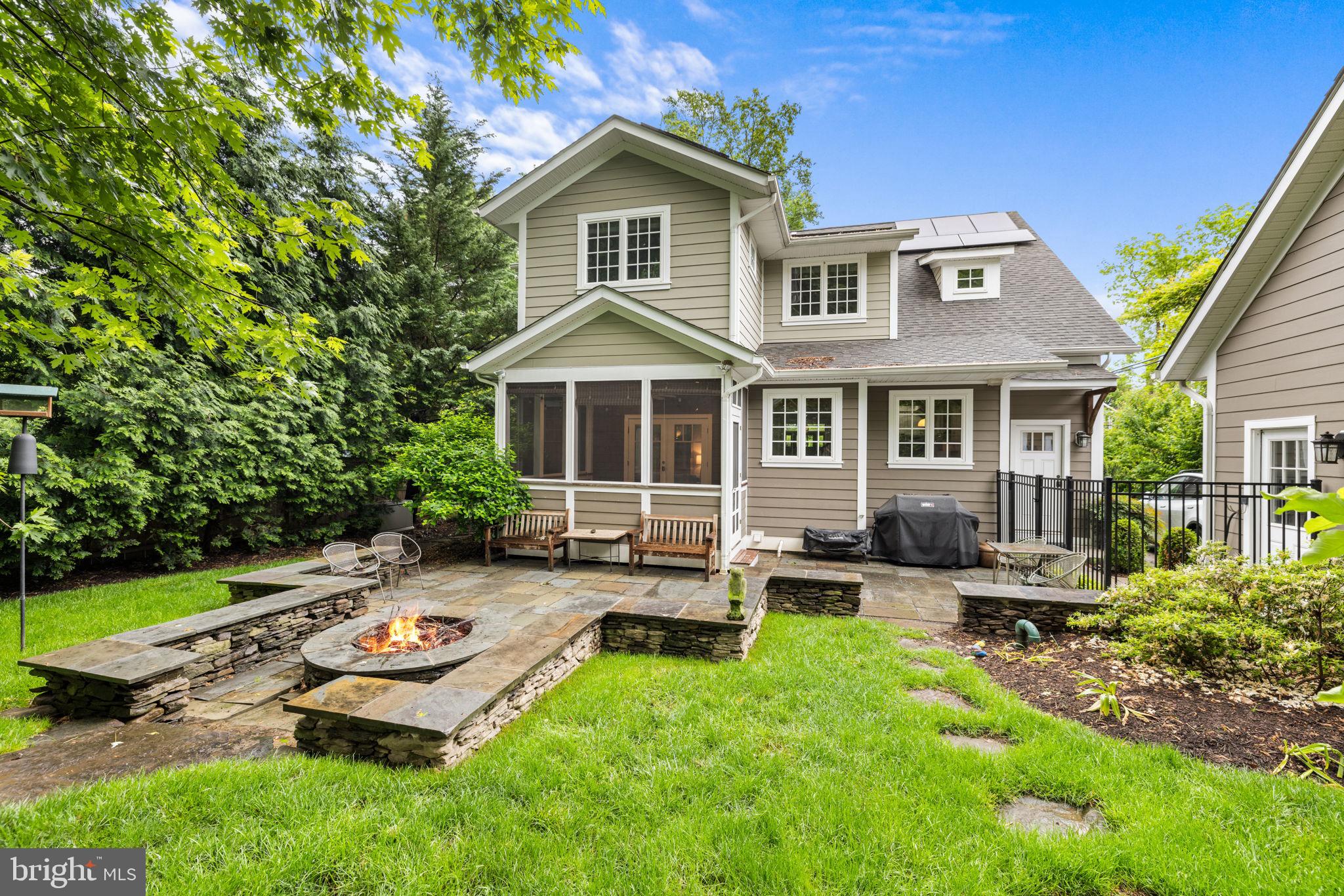 DEVONSHIRE - Residential