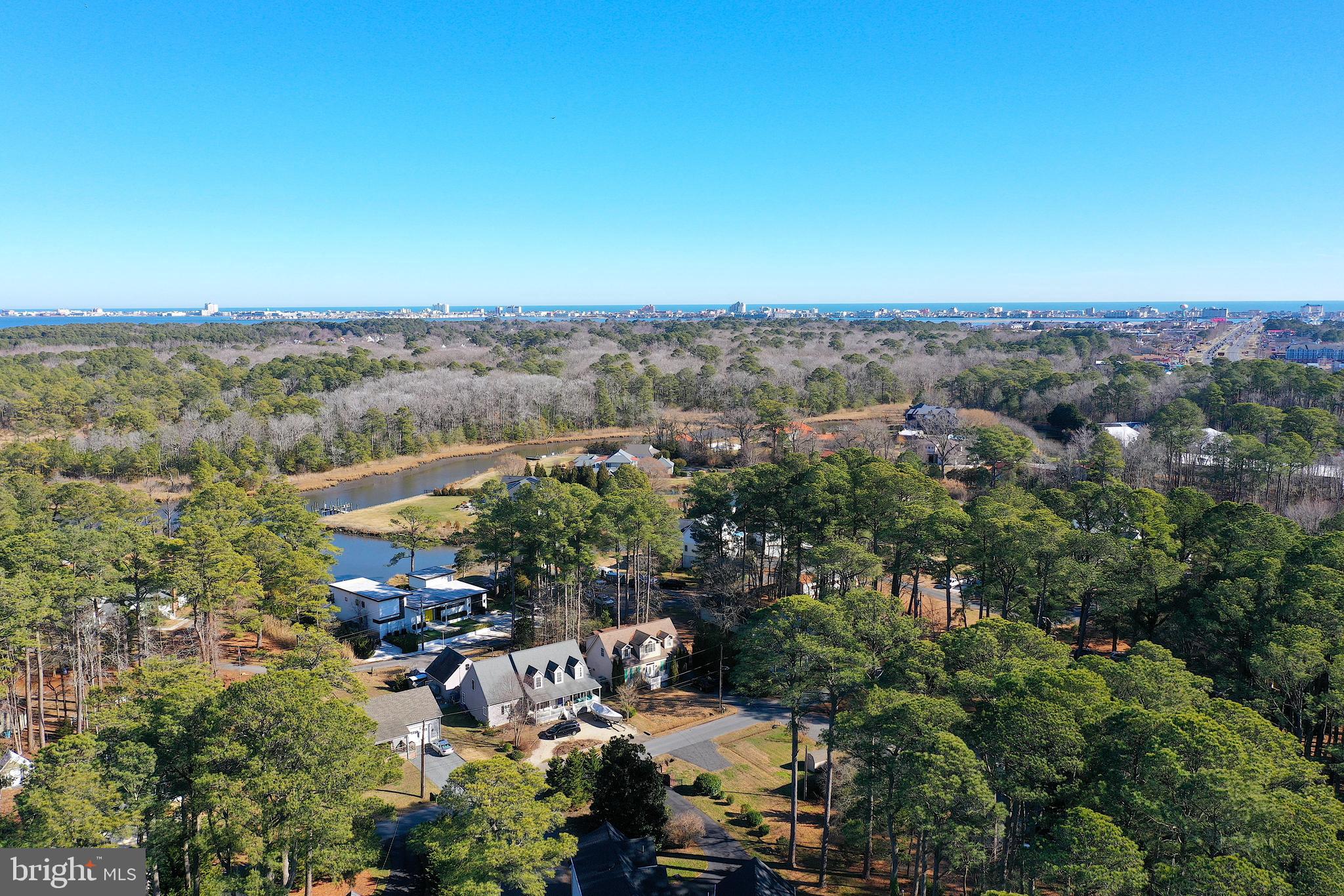 CHARLES LEWIS FARM - Residential