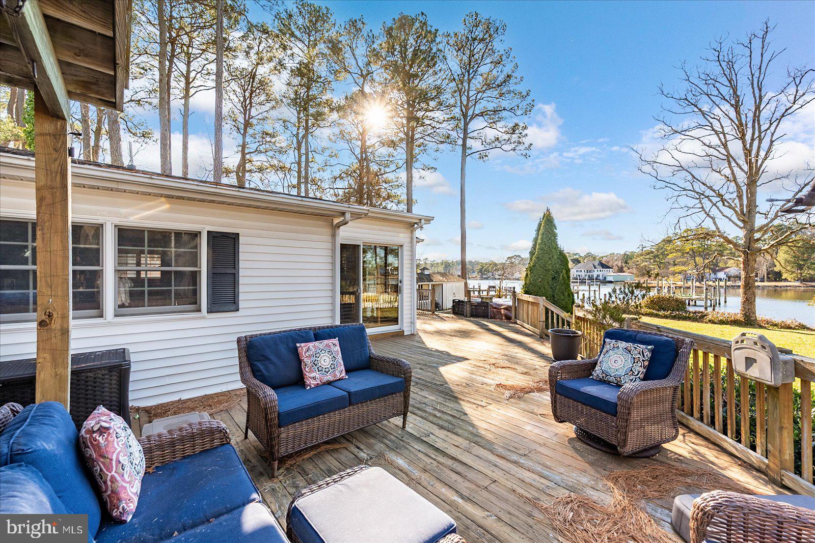 CHARLES LEWIS FARM - Residential